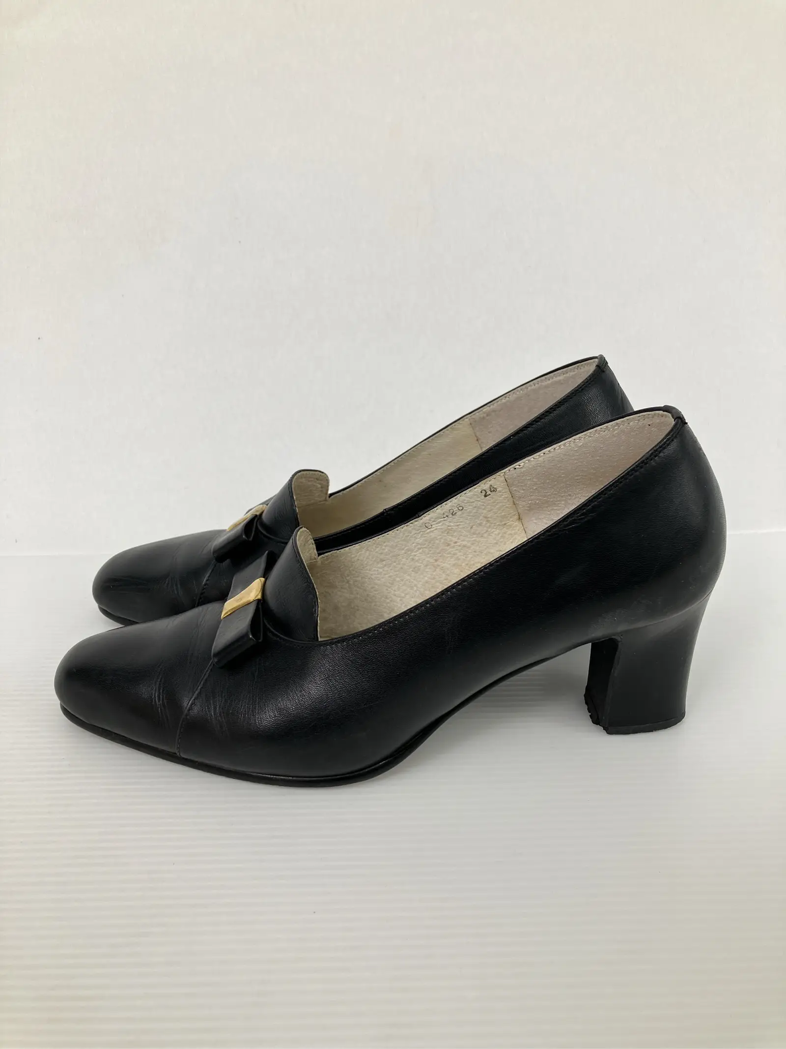 https://r2-worker.digdig.jp/product/b0d0cde3-ab7a-478b-b6a3-6b9aa19f78e0/65d497d8-5e30-41b3-b30d-a1d4da7d9d8f