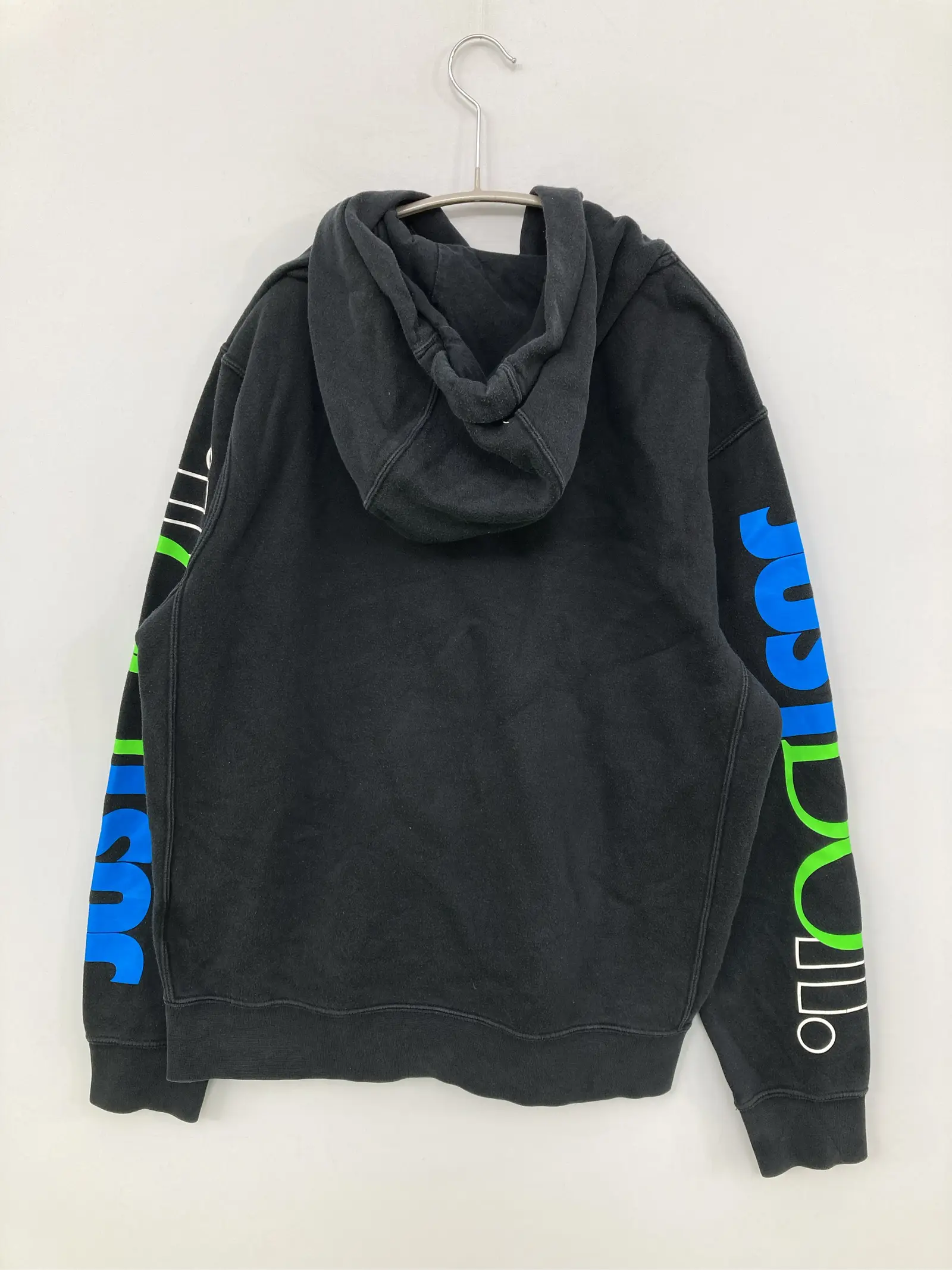 https://r2-worker.digdig.jp/product/b0ee9722-32aa-4463-a693-b51d405bcf9f/f43b3e9e-dfcb-4948-a115-bc70751af1af
