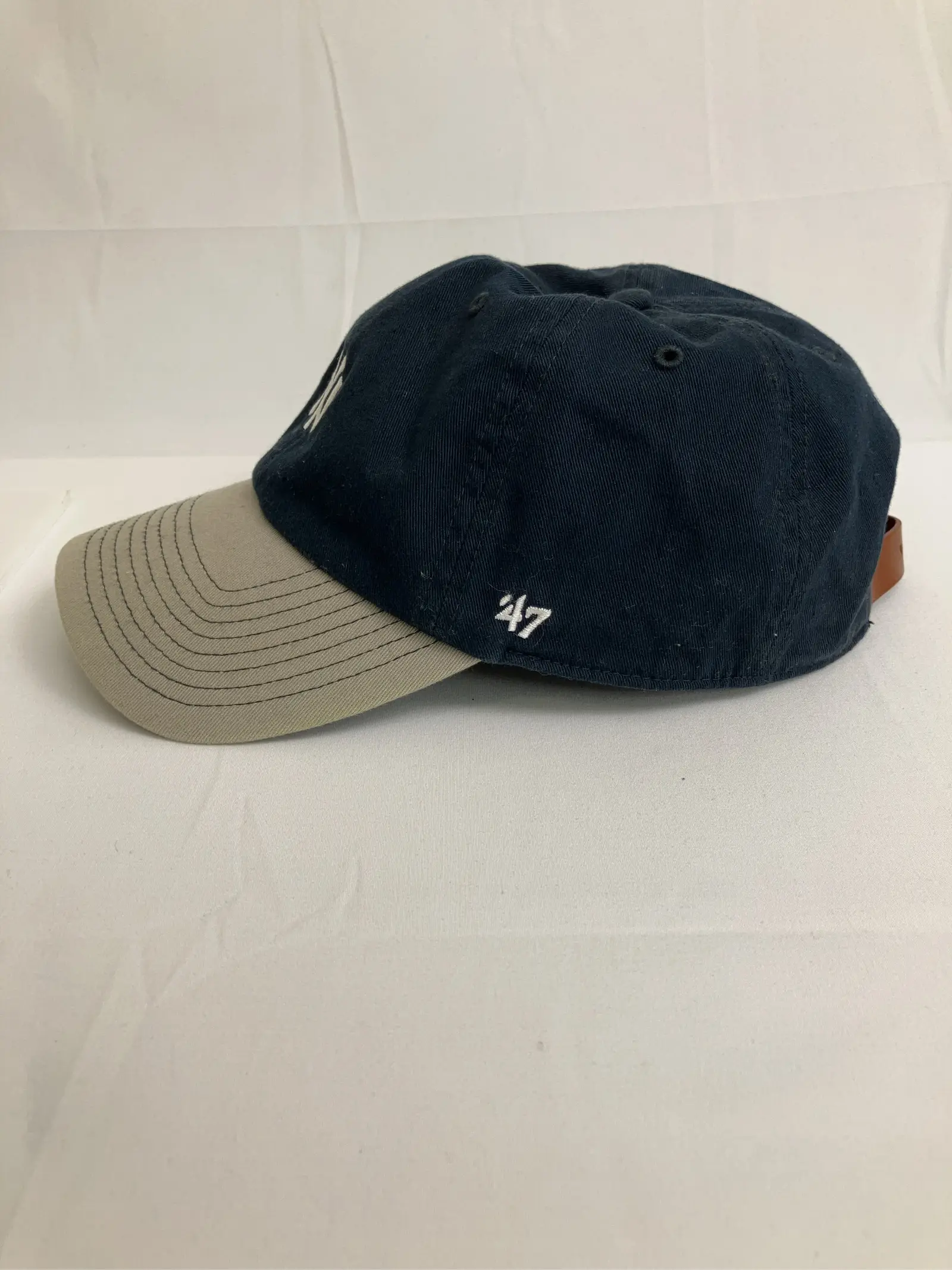 https://r2-worker.digdig.jp/product/b1064879-a4bf-4022-915d-522310a451e5/e8a7e500-a9a0-48a4-b86e-24848a7cebca