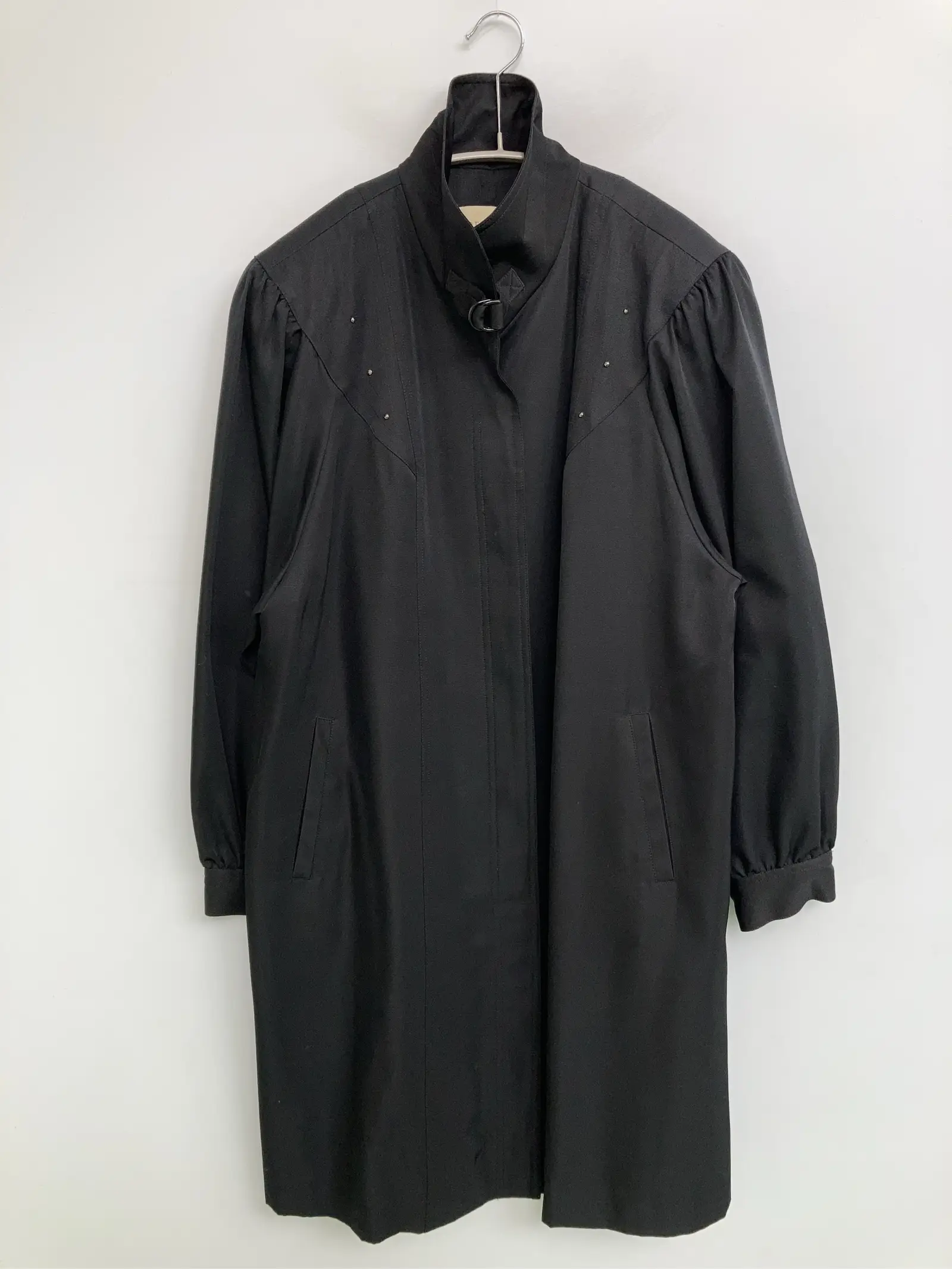 https://r2-worker.digdig.jp/product/b11cc52b-08a4-4675-b690-b70e14ae0bbe/3c52019e-affe-4fb2-b1a1-38062069d5ca