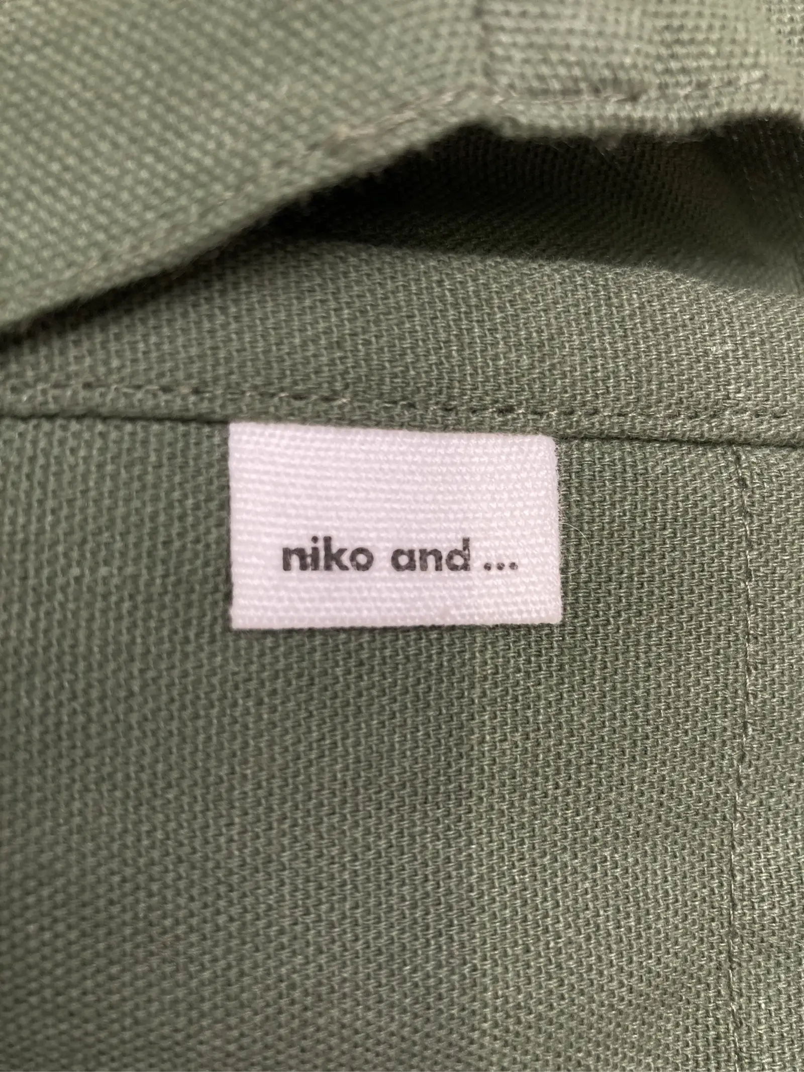 https://r2-worker.digdig.jp/product/b14a1ae8-3f31-4ad3-bf01-9186bd74ac4e/a5f837ff-3217-448a-bc1e-e5ab0a51842b