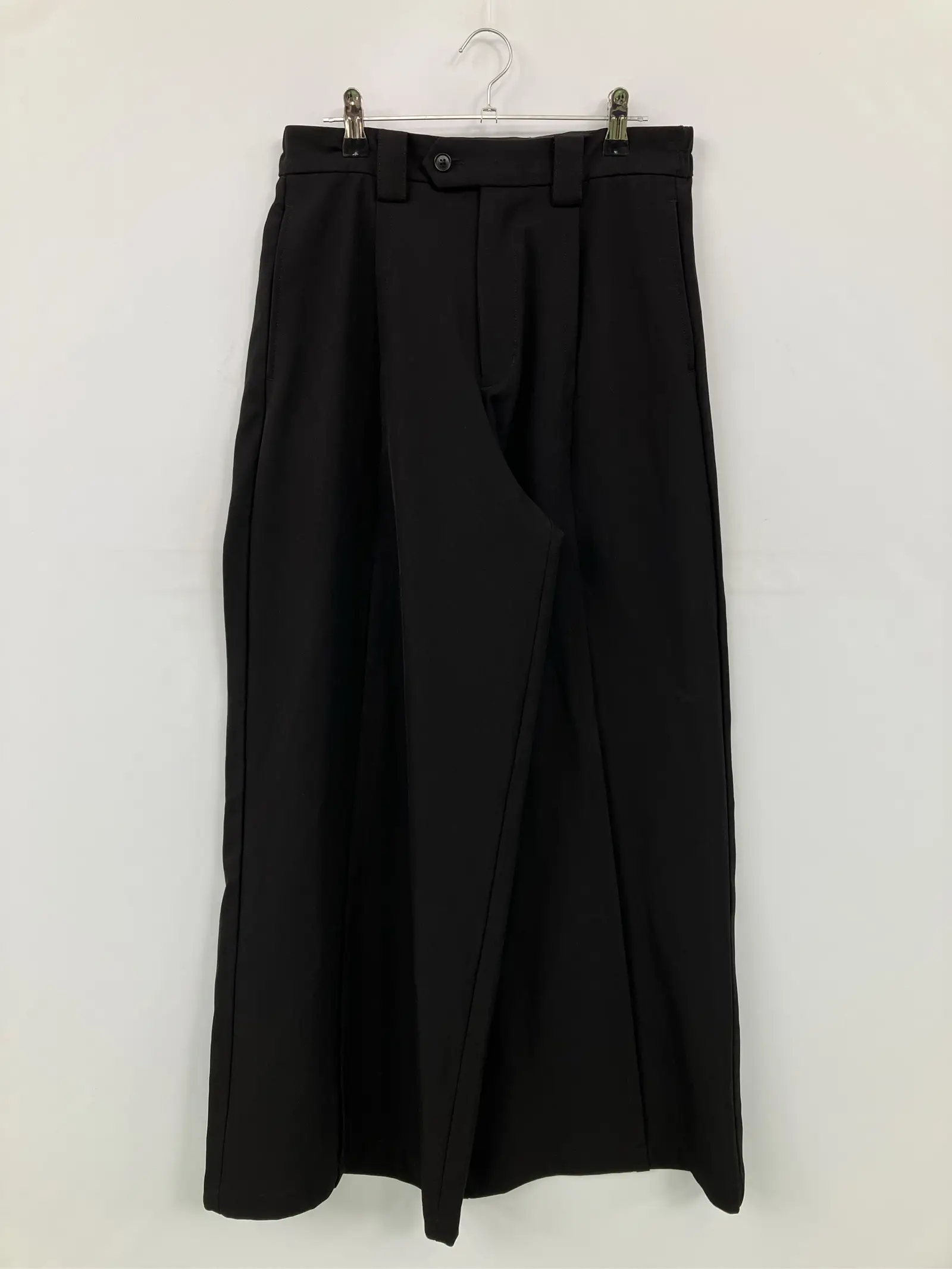 https://r2-worker.digdig.jp/product/b1895699-8dd4-48fd-ba78-7a33d315247e/0c662ab4-eb3c-46d5-b767-cb7331056666