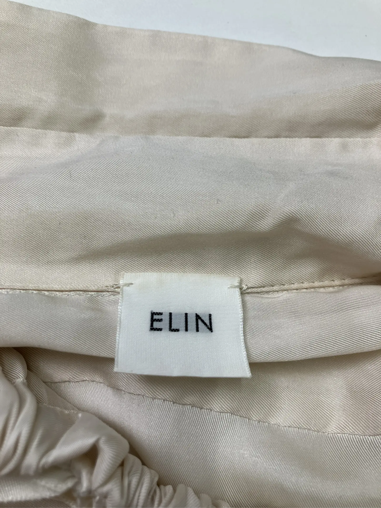 https://r2-worker.digdig.jp/product/b237a0e4-8d2a-45b5-85f6-00574490aa86/17ab034f-2b95-40d4-88fa-6c94156b4f67