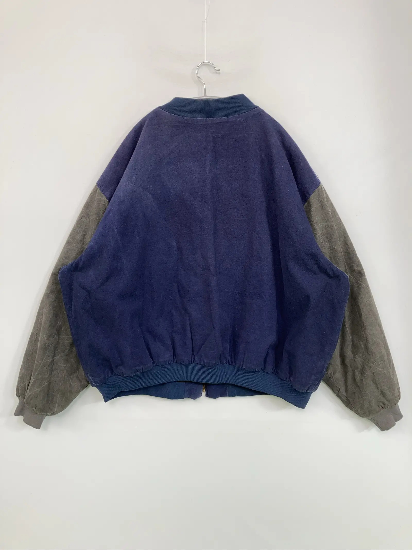 https://r2-worker.digdig.jp/product/b245d5e2-4bfb-4e38-97ec-afe5fbc1ca51/9f7b23f0-2f86-43af-9b79-8ab5b6898b55