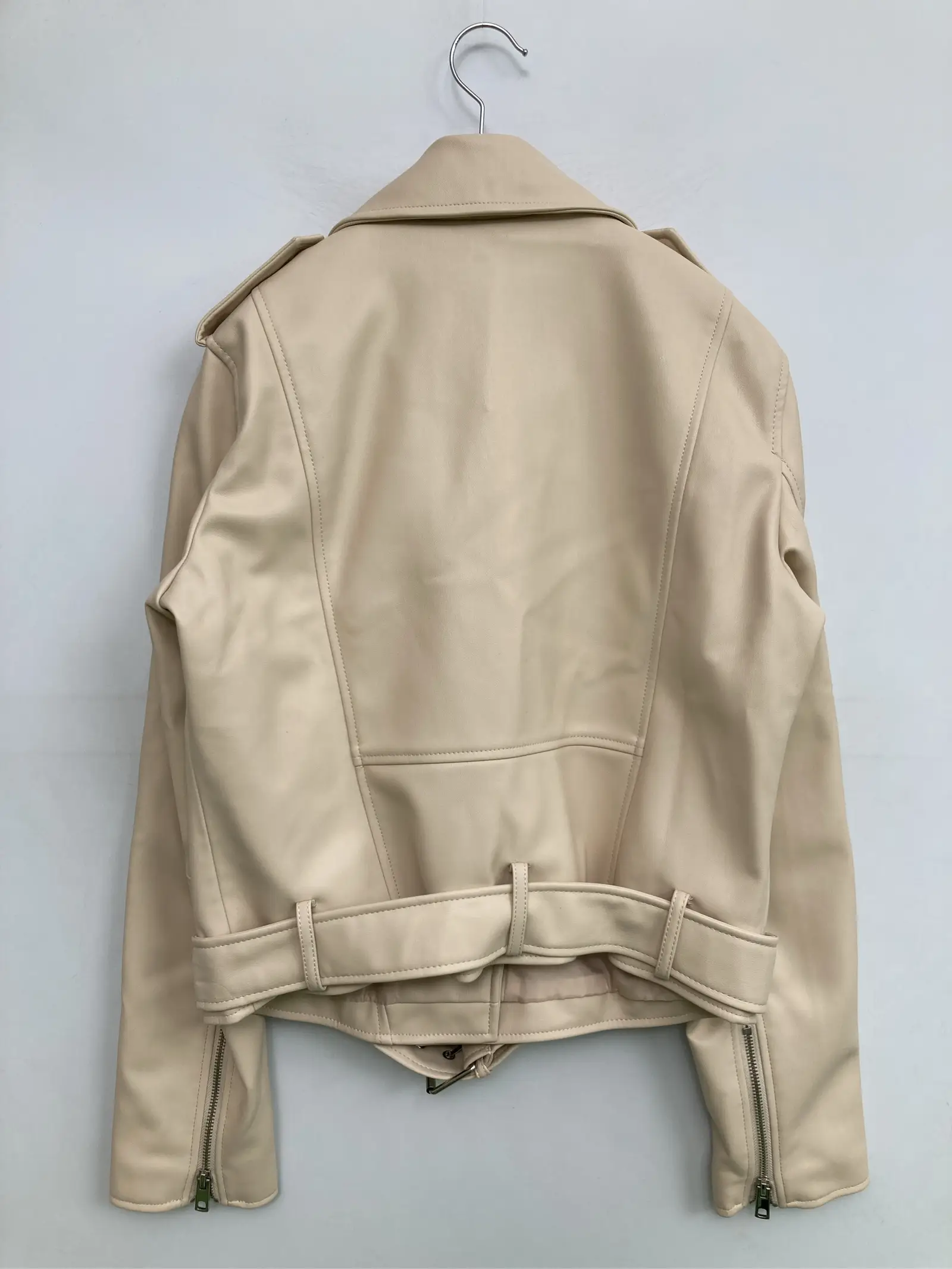 https://r2-worker.digdig.jp/product/b25e01fe-a1a7-4e1a-9846-eb545e933e79/e1b7a109-b65d-499d-8538-63671c4fc1d4