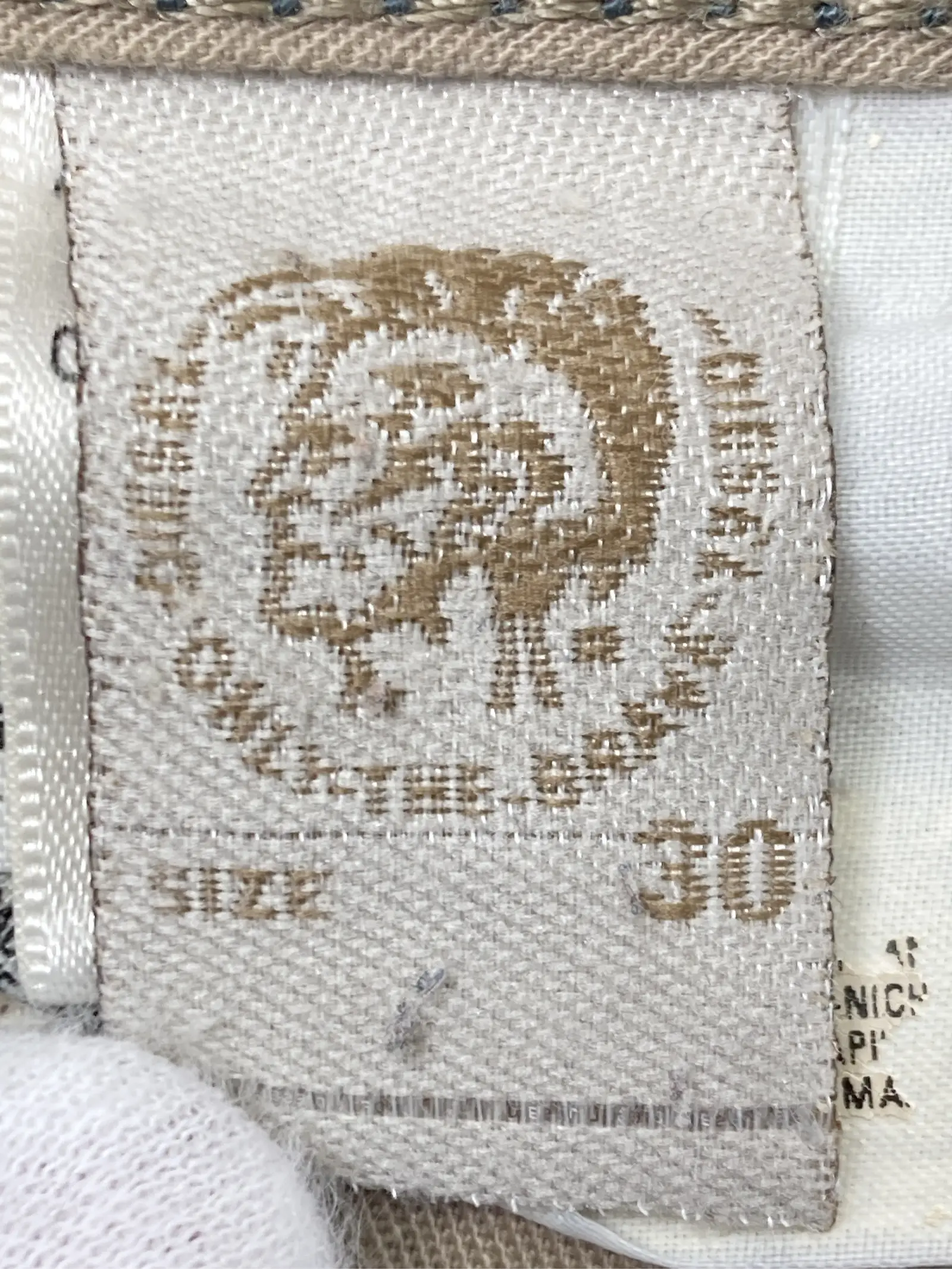 https://r2-worker.digdig.jp/product/b28c9002-bced-46d4-be25-f8fac7d01554/2073a2b8-b9ad-4503-9aa6-3d217903f7fa
