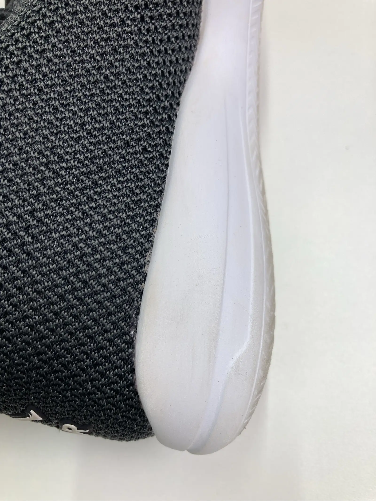https://r2-worker.digdig.jp/product/b29a0242-b3c7-4428-a926-ccf68312f30d/3a631e82-5e75-4484-ac94-c50556a0f7fe