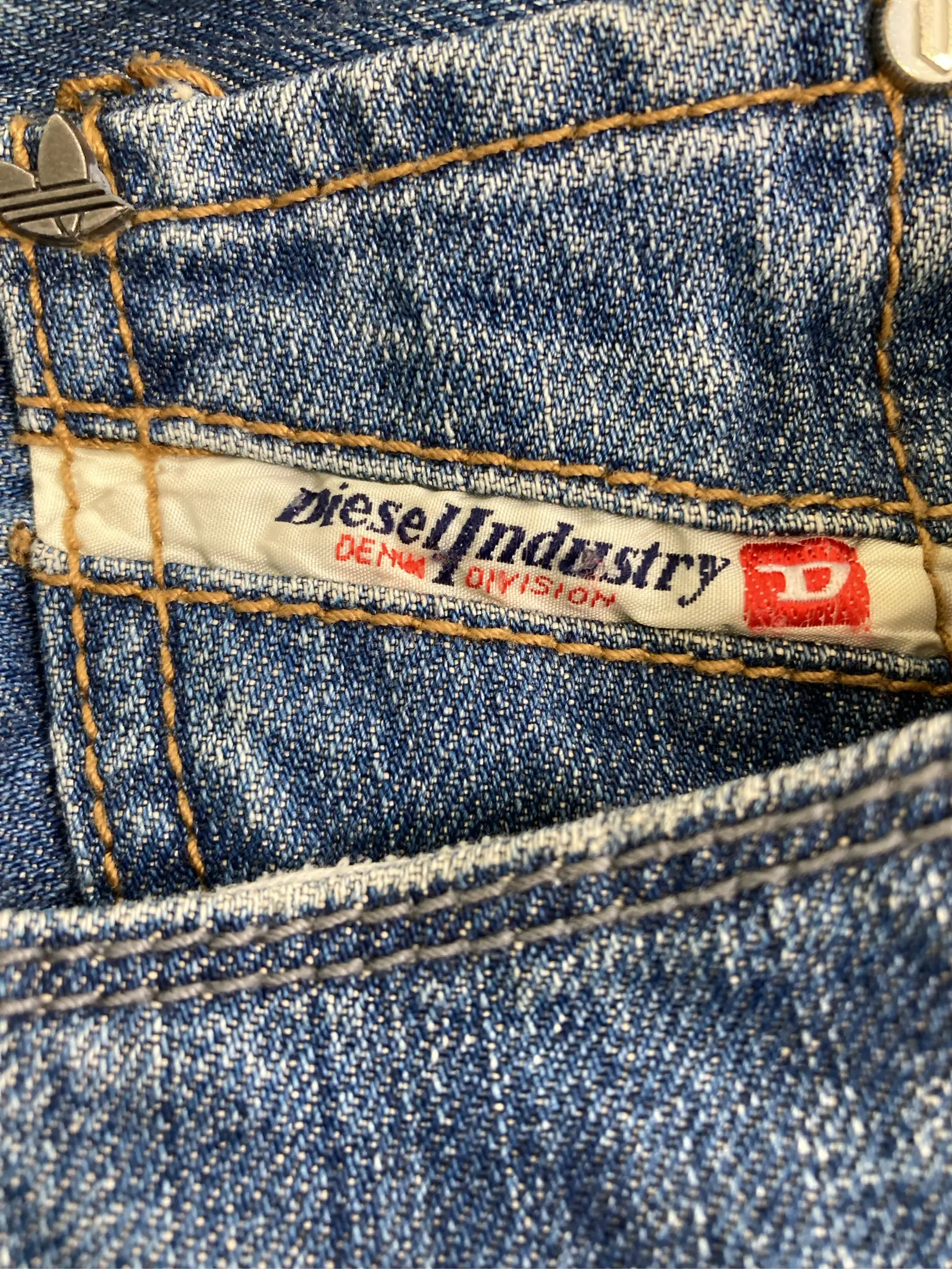 https://r2-worker.digdig.jp/product/b2b20618-c0b8-48b3-bb7f-0b43b2f4d61a/a5b7a3cc-fc78-4e04-9ab1-839eb830162f