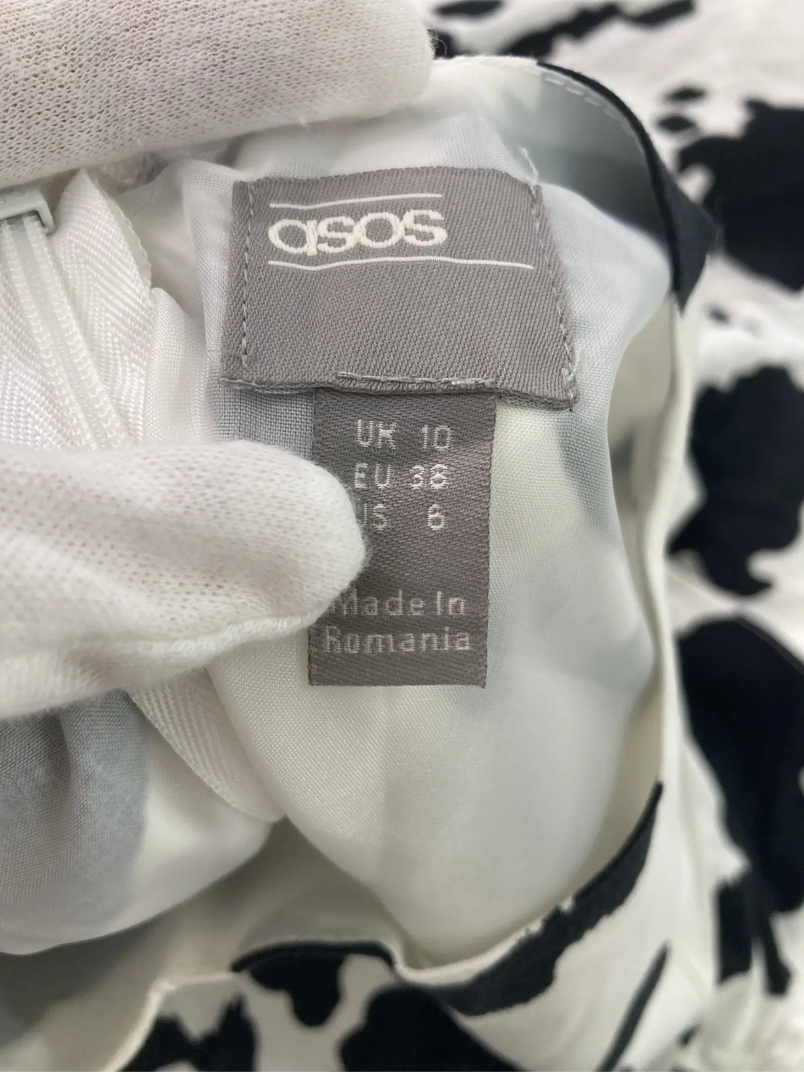 https://r2-worker.digdig.jp/product/b356b200-7592-4465-9ae8-474ca1f0905a/81873486-8890-4e8c-b03d-8cd8d22a220f