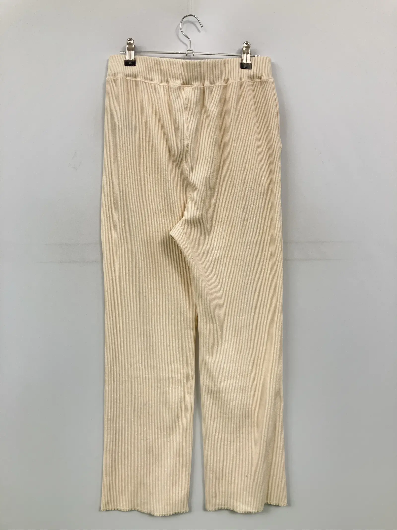 https://r2-worker.digdig.jp/product/b37beeed-a39f-49c3-a059-0554b2de2ebe/553e890a-fc2f-48a5-856f-814f88e319d2