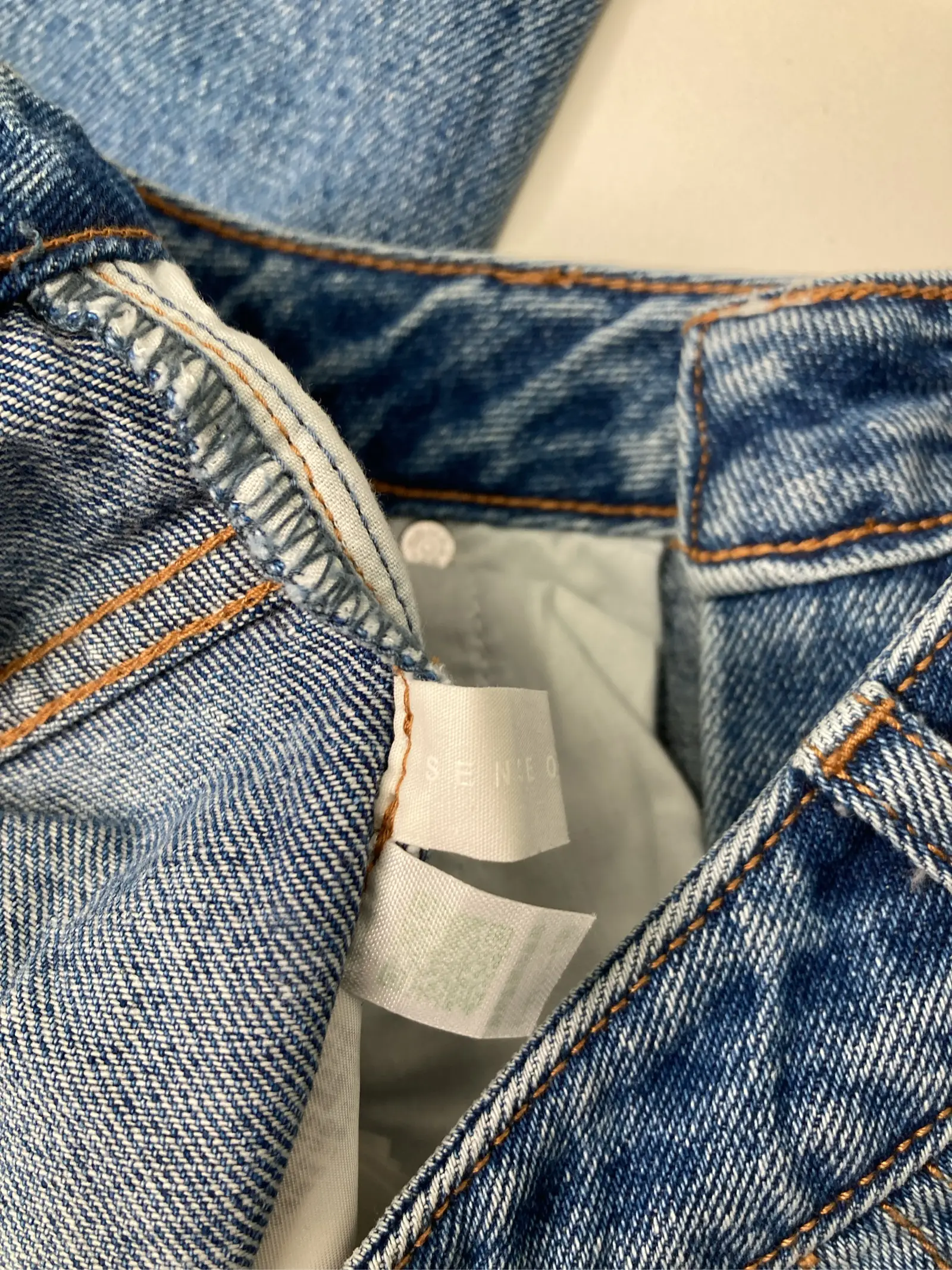 https://r2-worker.digdig.jp/product/b4aaee80-f9cc-42a9-9076-a1b6ddc333cd/ae6a9012-35ee-47db-85ec-3c28f577eb23