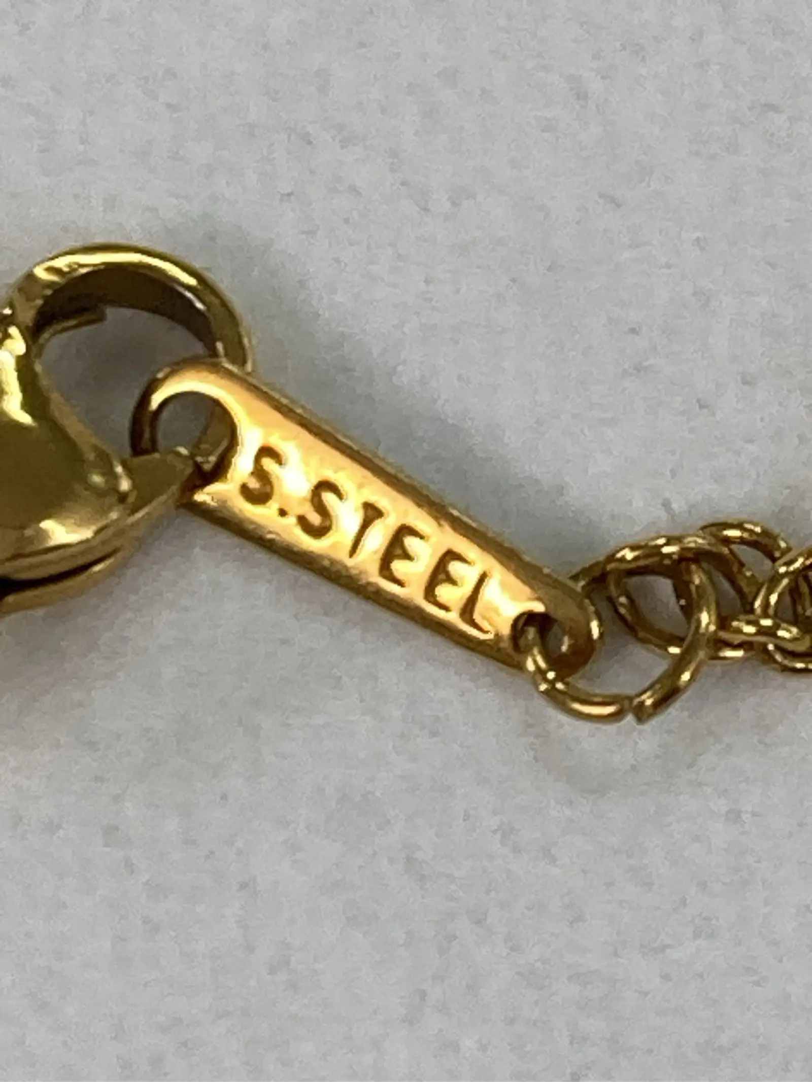 https://r2-worker.digdig.jp/product/b4ea5558-0892-4c6d-93ce-ccaa006965e0/a8e31d35-e562-42dc-a18e-19e68155955b
