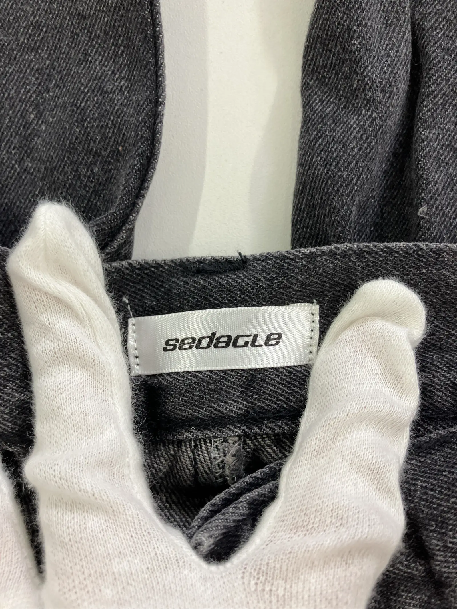 https://r2-worker.digdig.jp/product/b4ea818f-a794-4f02-896d-5a248b8d212e/be44be8d-fbe0-4a71-9366-c8c067c5786e