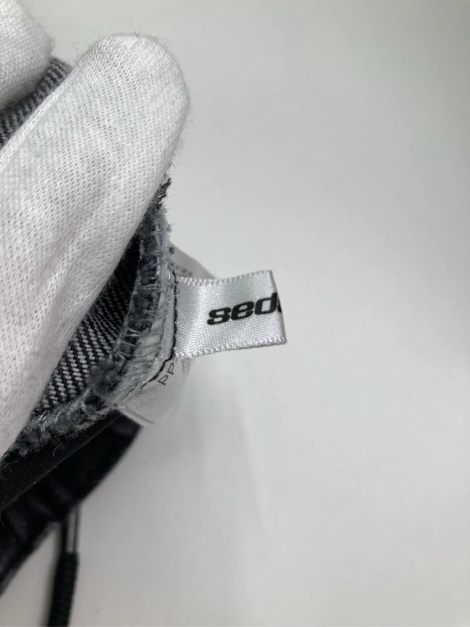 https://r2-worker.digdig.jp/product/b517fa38-ed9c-4ab4-ac9c-e898b099bbac/b89f77a2-67be-4b3e-aa8e-7560b5f48876