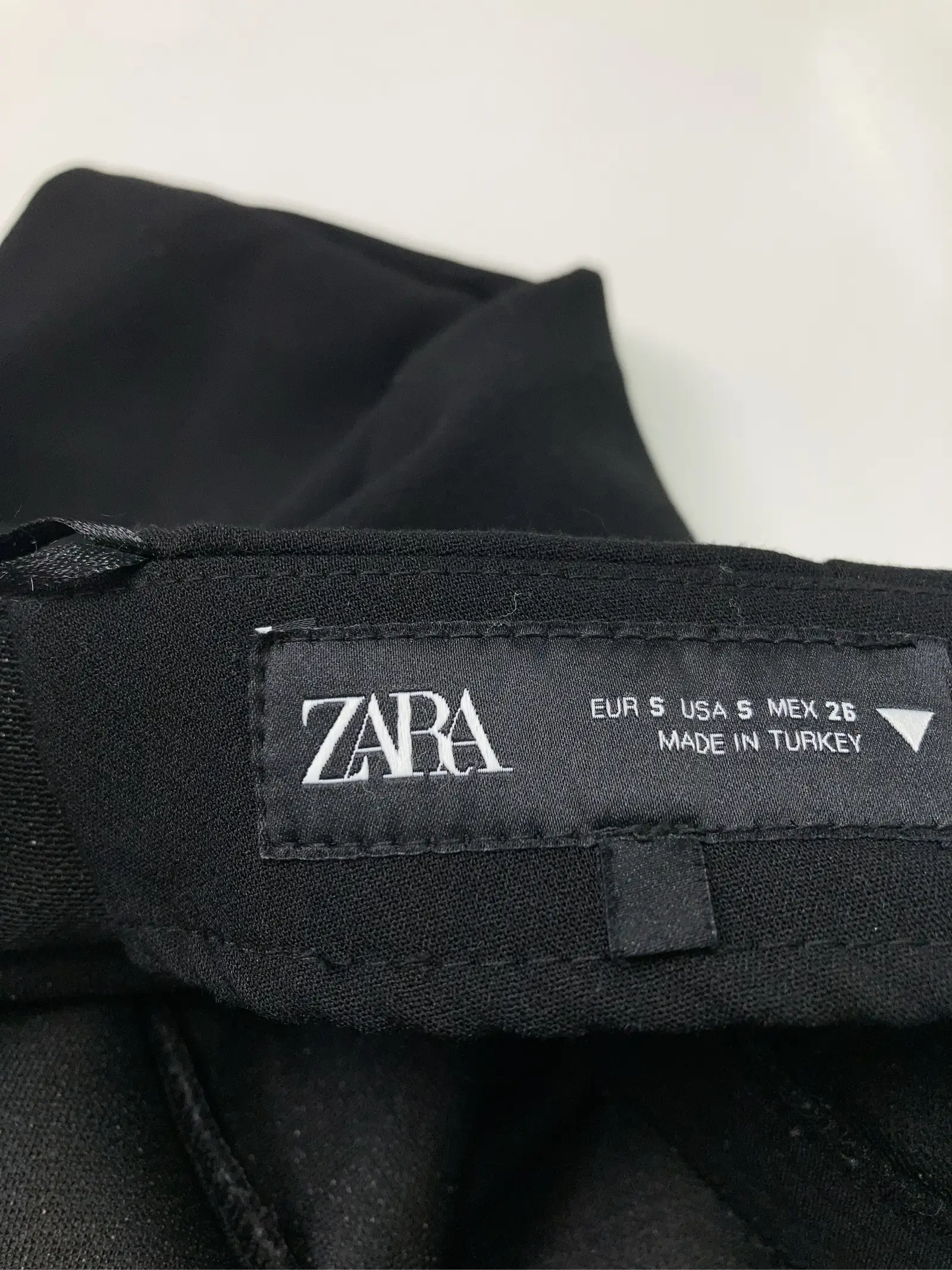 https://r2-worker.digdig.jp/product/b52d8227-f9ac-4af3-b60b-9a93546c83ba/c4d409ac-7376-4b11-b14f-2900c312fe79