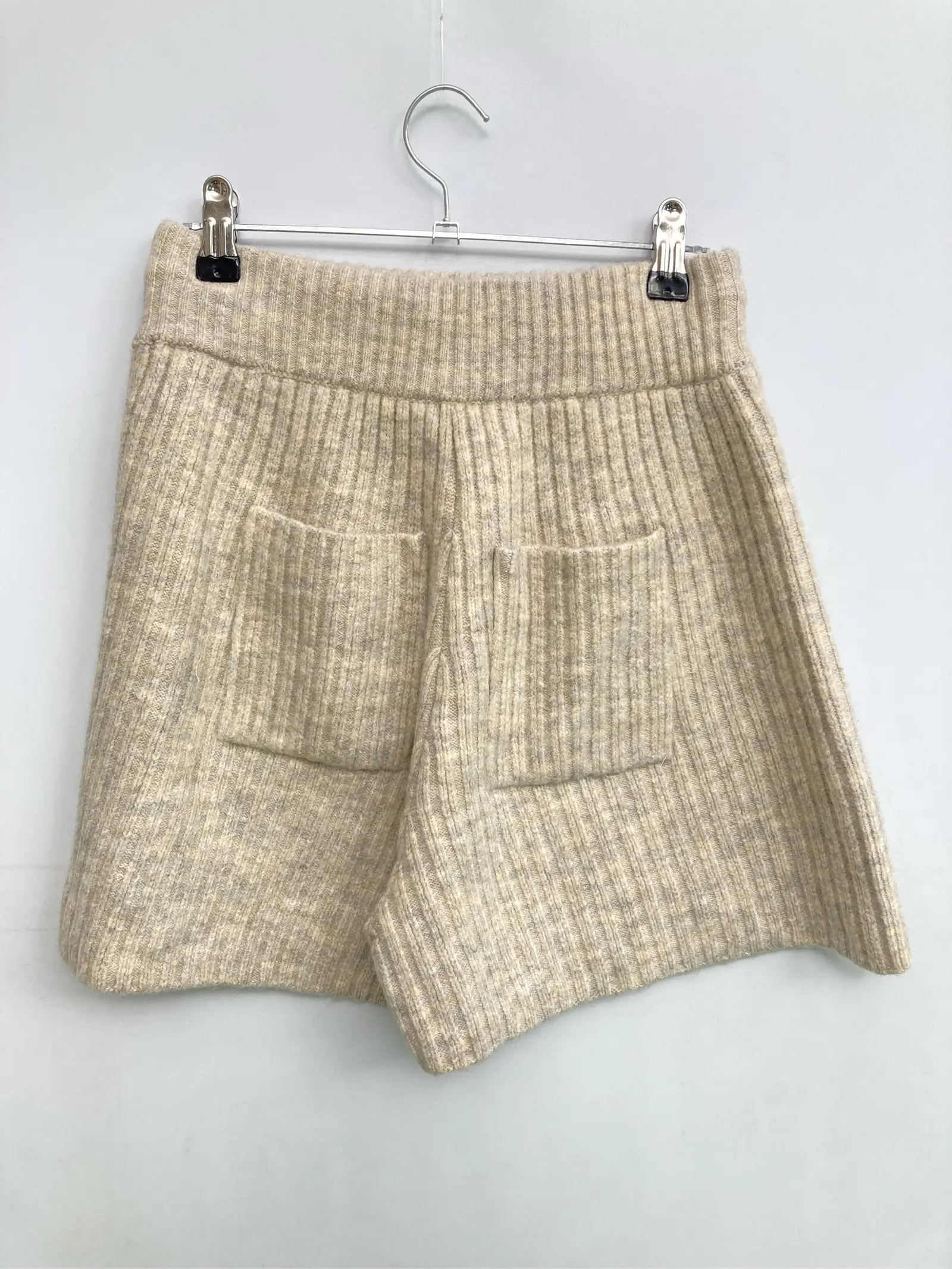 https://r2-worker.digdig.jp/product/b5539d41-a35d-4012-9aeb-714986ea58d8/65c0b3a0-a010-4e71-b851-e94aa926b179