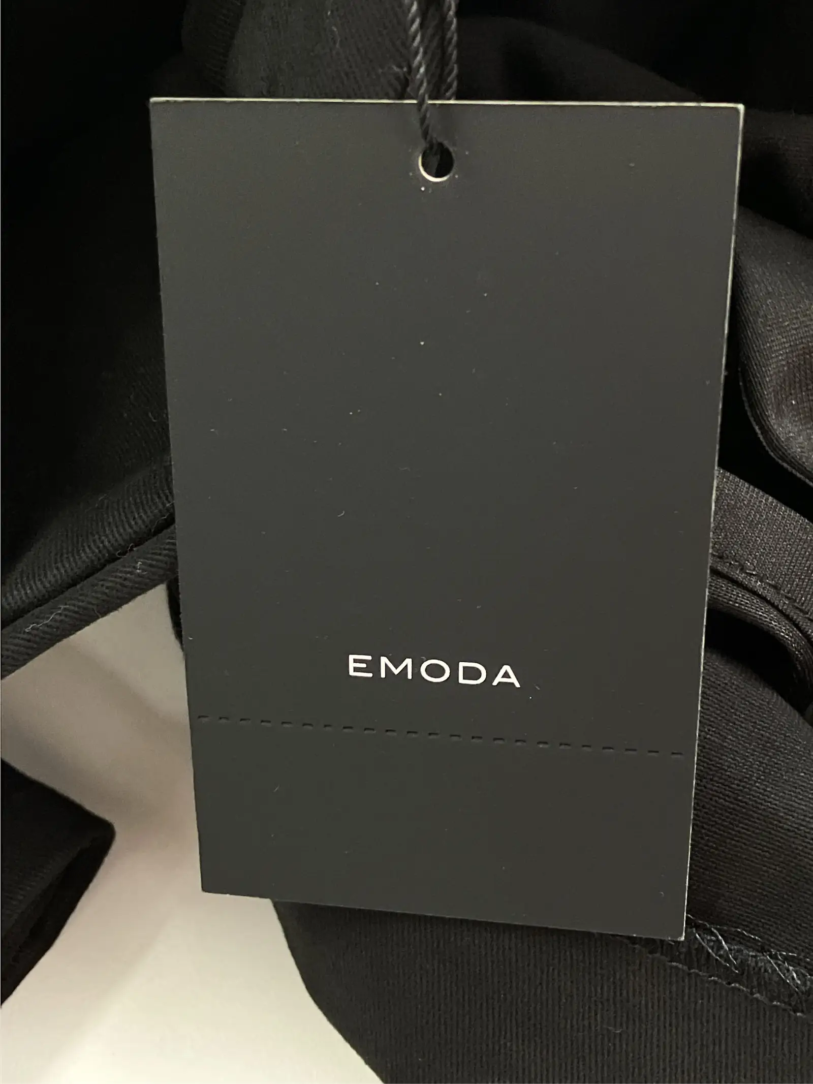 https://r2-worker.digdig.jp/product/b5d0c95d-6675-4a83-9c59-4491e36a7b27/1a18805a-4ab1-4977-a091-a336872aa4f5