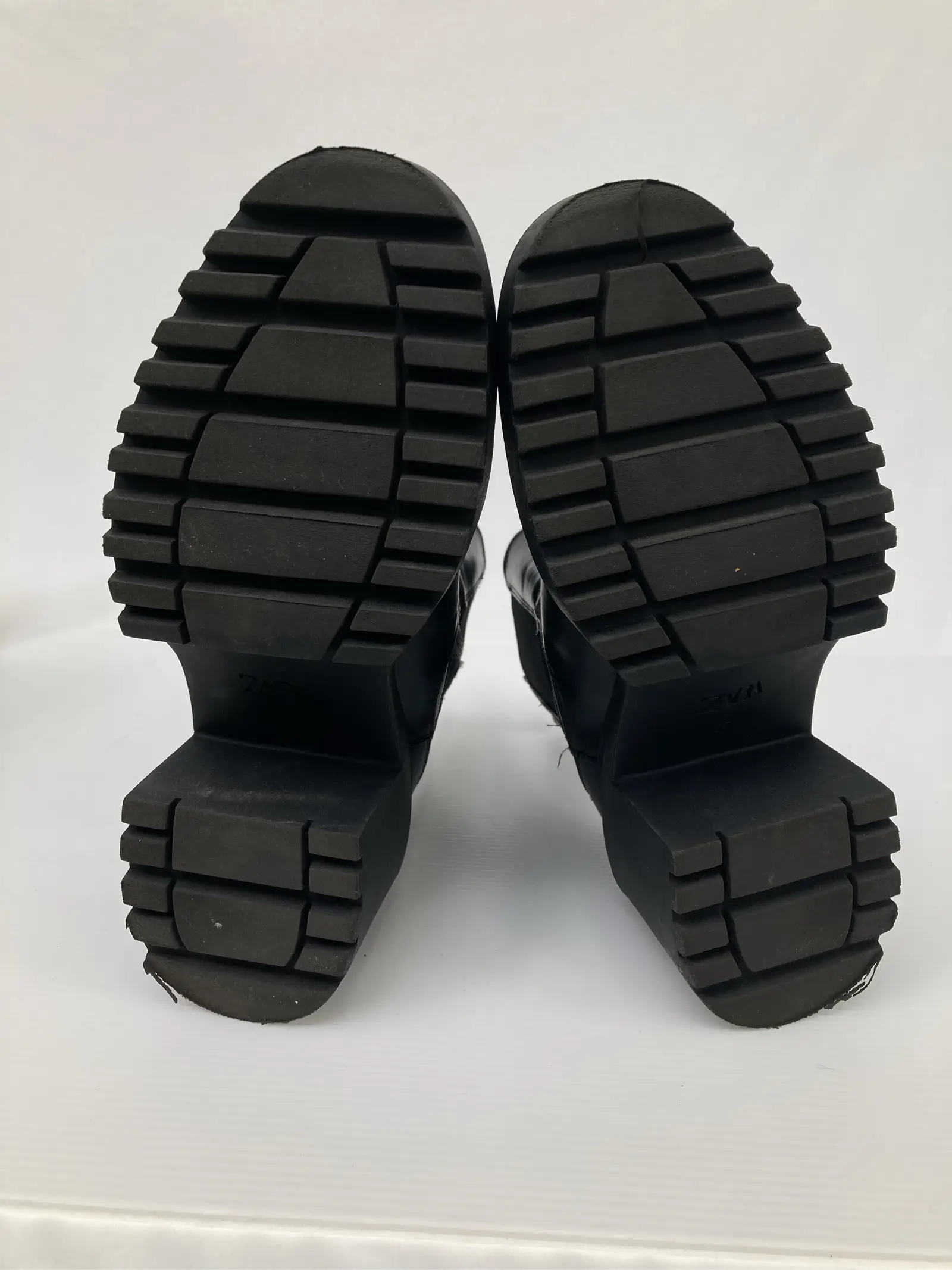 https://r2-worker.digdig.jp/product/b5edb1c6-7611-4155-a97d-eeeb2ac55199/1c5e78e2-278e-4f7f-8e35-aa1c93bb89e5