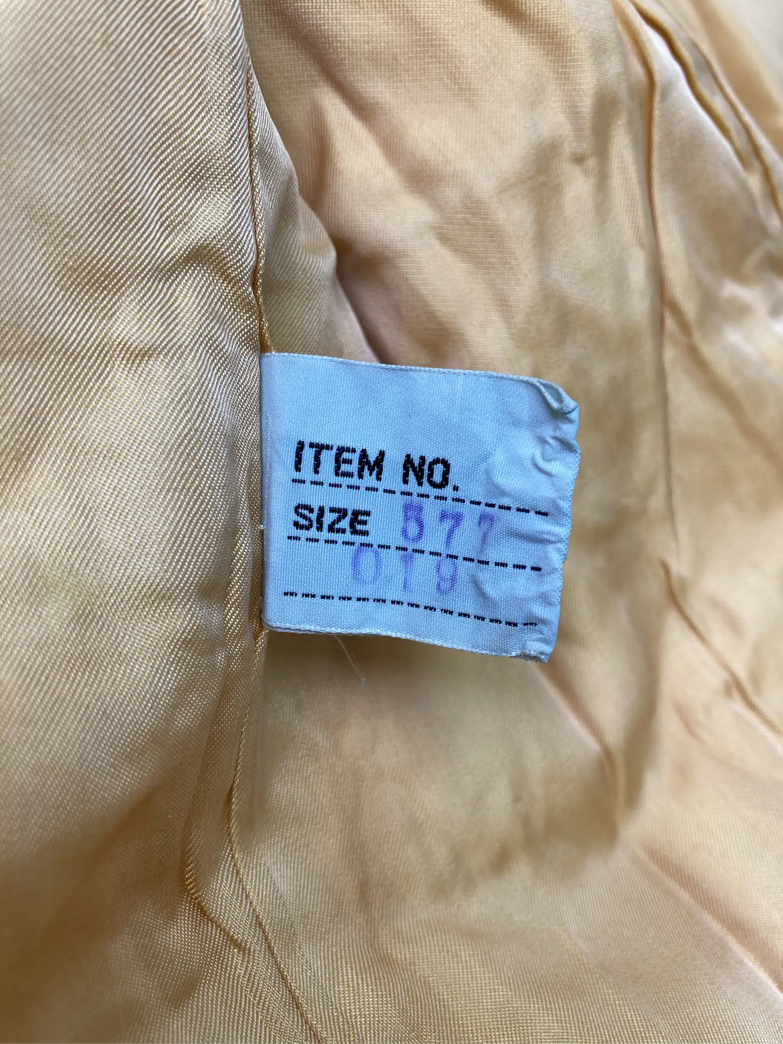 https://r2-worker.digdig.jp/product/b6335e3f-8cf6-4b53-bb82-7fc5a01cf059/f04701cc-0185-497a-8ef9-6e516ab91700