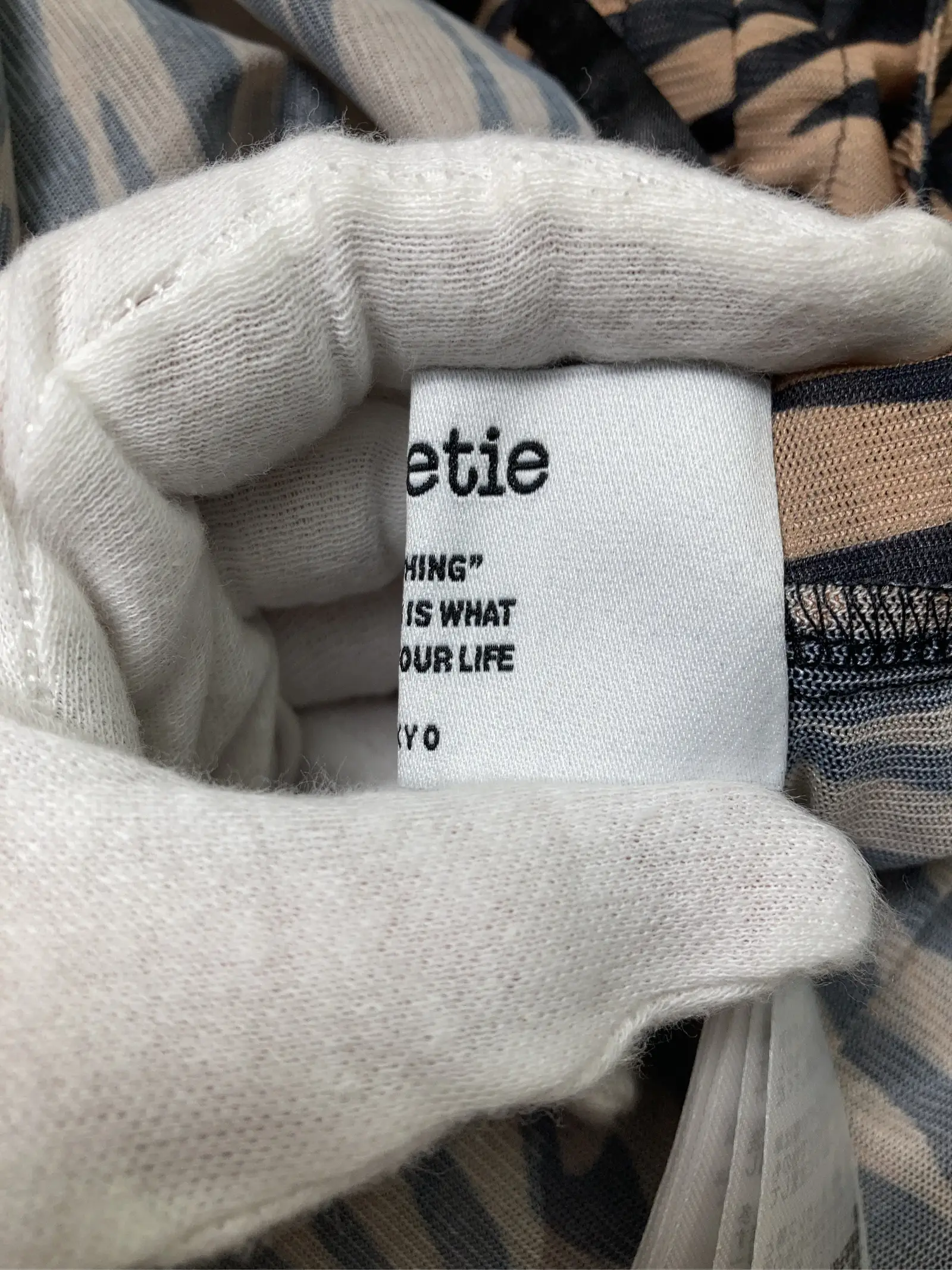 https://r2-worker.digdig.jp/product/b66c5d65-3295-4b21-a991-b2bdc7d84dc1/1b4f6612-3bc7-43a2-9fe1-2990453e6314
