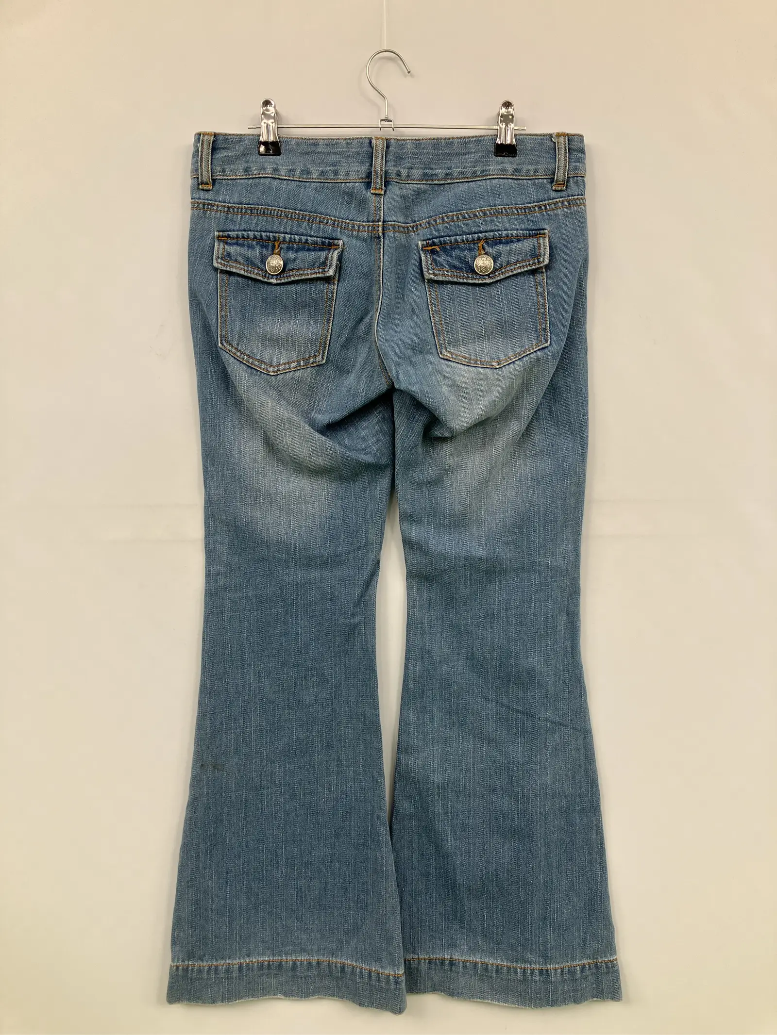 https://r2-worker.digdig.jp/product/b744fbb0-11fa-4265-b7c1-9a15bc92818b/4af5e352-102b-4a27-8c0c-68c96e86486a