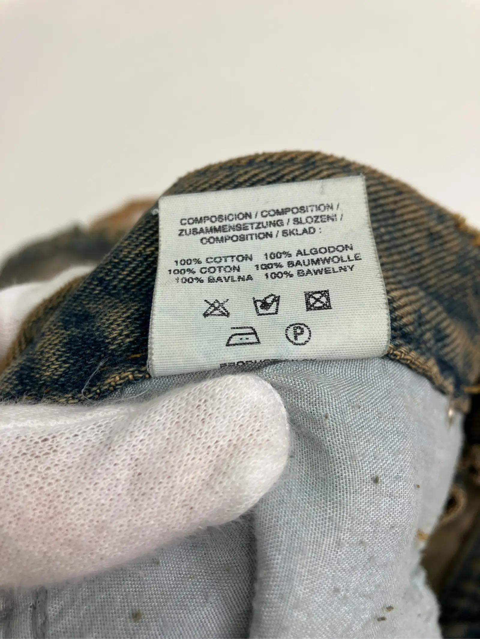 https://r2-worker.digdig.jp/product/b74d99b0-1c37-4c68-828c-f7d2e9667e2a/83e5b841-0509-47d3-a65f-a476631a2b45