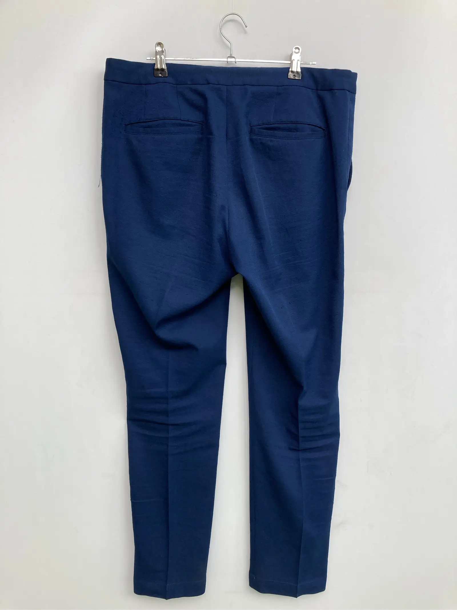 https://r2-worker.digdig.jp/product/b76ec07a-23bc-4a96-a84a-685657bf79d3/1fd6815a-1cce-4591-bc5a-1cebafc7d7ec