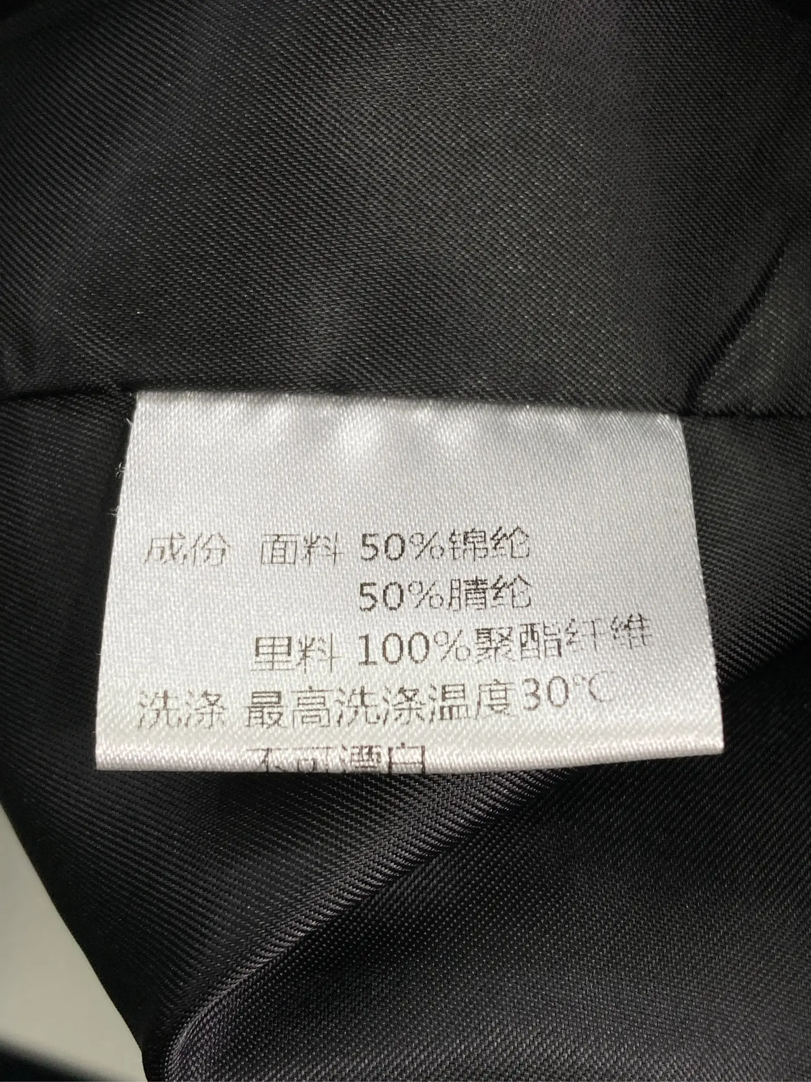 https://r2-worker.digdig.jp/product/b7784f9c-e684-46ed-9d73-c986873ec881/ce5fd435-901e-474d-b479-3cd15a61925a