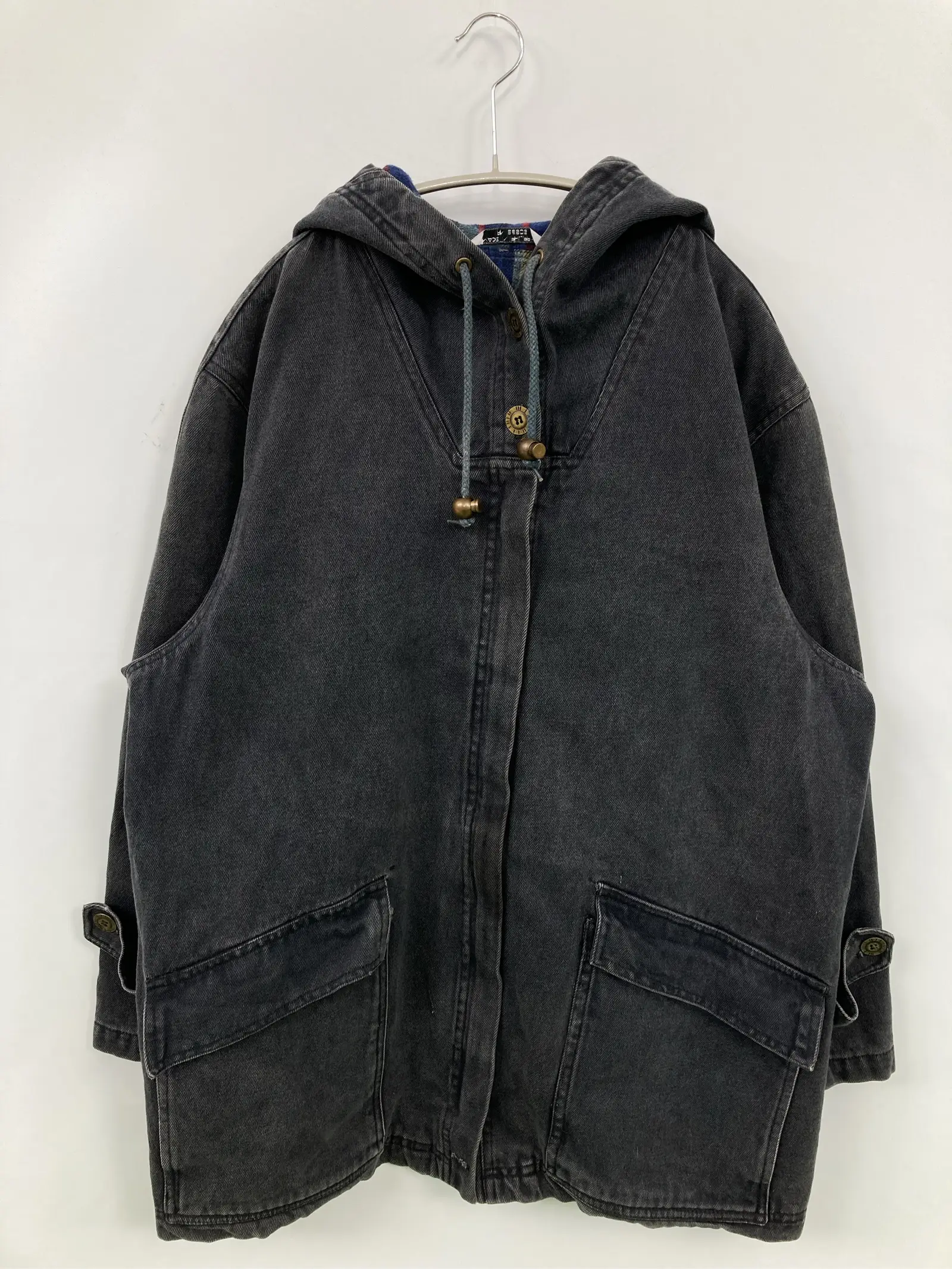 https://r2-worker.digdig.jp/product/b79bad48-af80-4169-a8a9-e59e5a0ba84e/9a7d8e17-1016-41a2-adf6-59c2ca308673