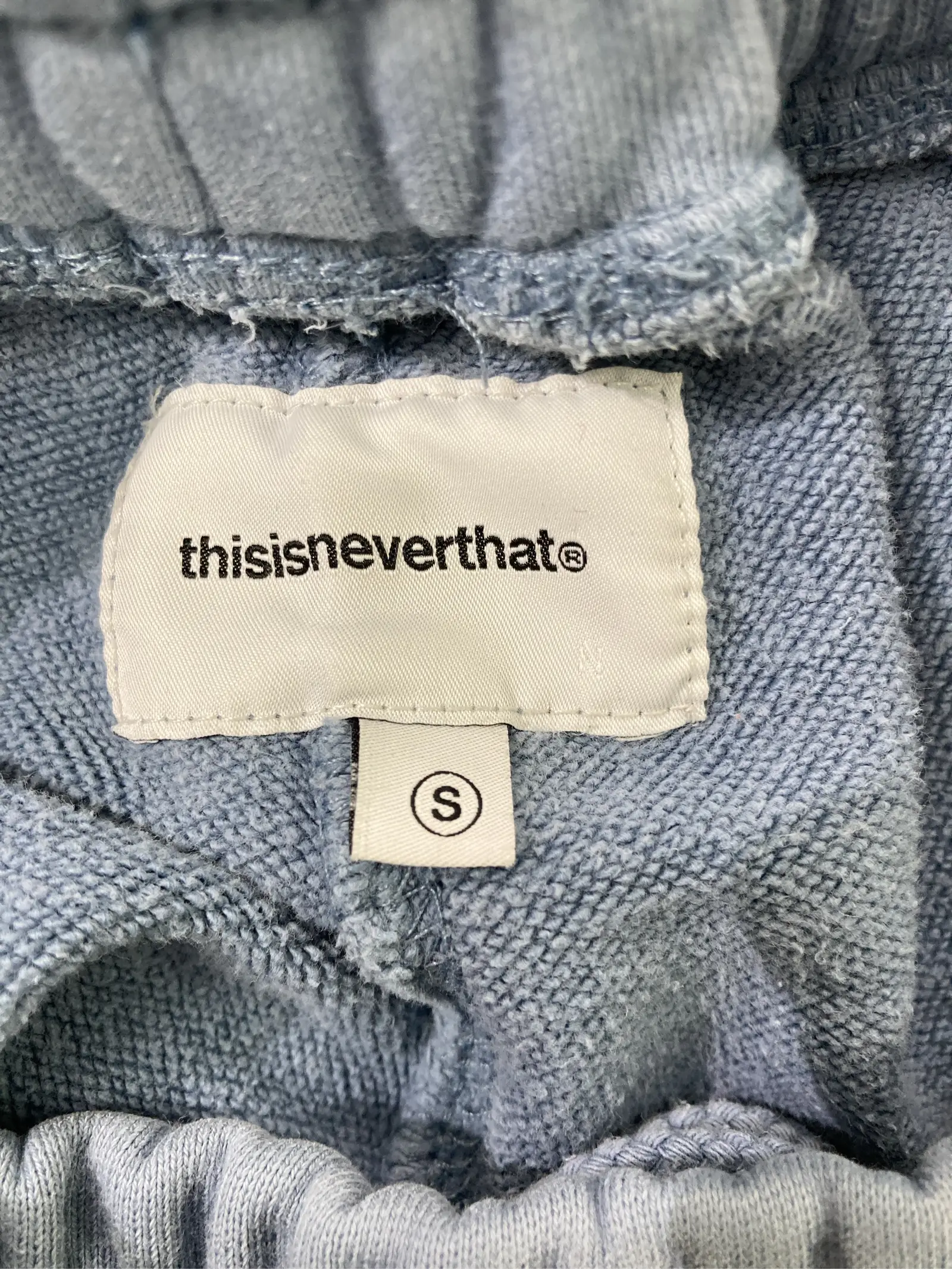 https://r2-worker.digdig.jp/product/b7a9e37c-7ac6-43d6-b10d-d0bc22bbc07b/7d8dedbf-0319-4224-be98-530163754b59