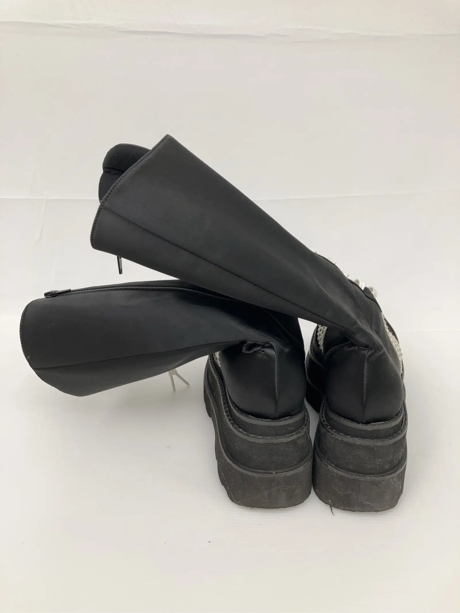 https://r2-worker.digdig.jp/product/b7afed4f-08d6-4732-b967-fbdc2a7416f8/d0c9587c-0123-4529-907f-9df0b5096fa8