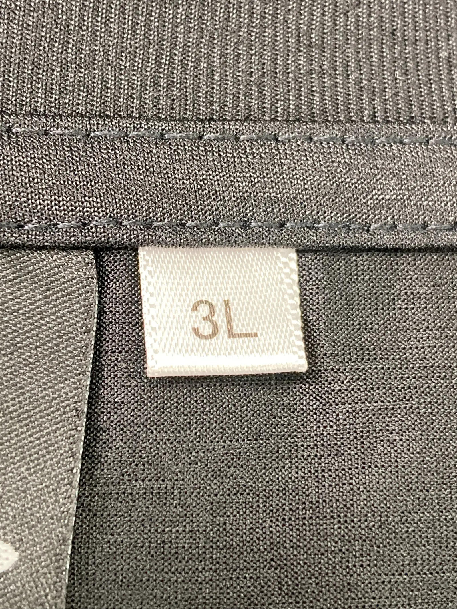 https://r2-worker.digdig.jp/product/b7fd1a03-1fbf-4acf-9f0d-54b5a524ca00/1a0a8dd2-832e-45f5-8280-271b468e6c9c