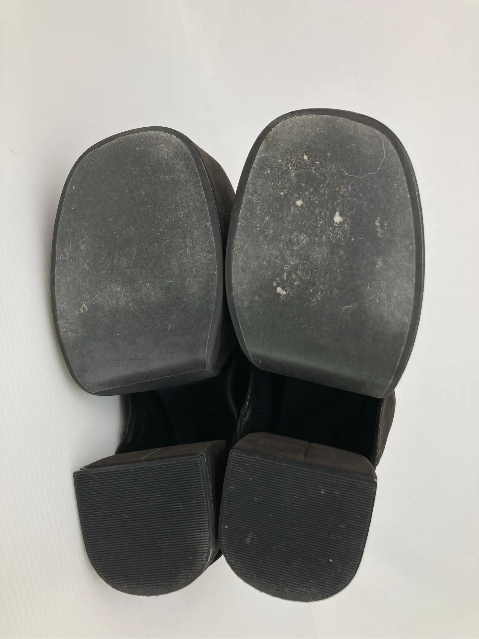 https://r2-worker.digdig.jp/product/b8188e18-a804-4b5b-b28f-db973e95c2c5/aee9e8cb-6703-4c9f-91f7-dc2f3743b9fa