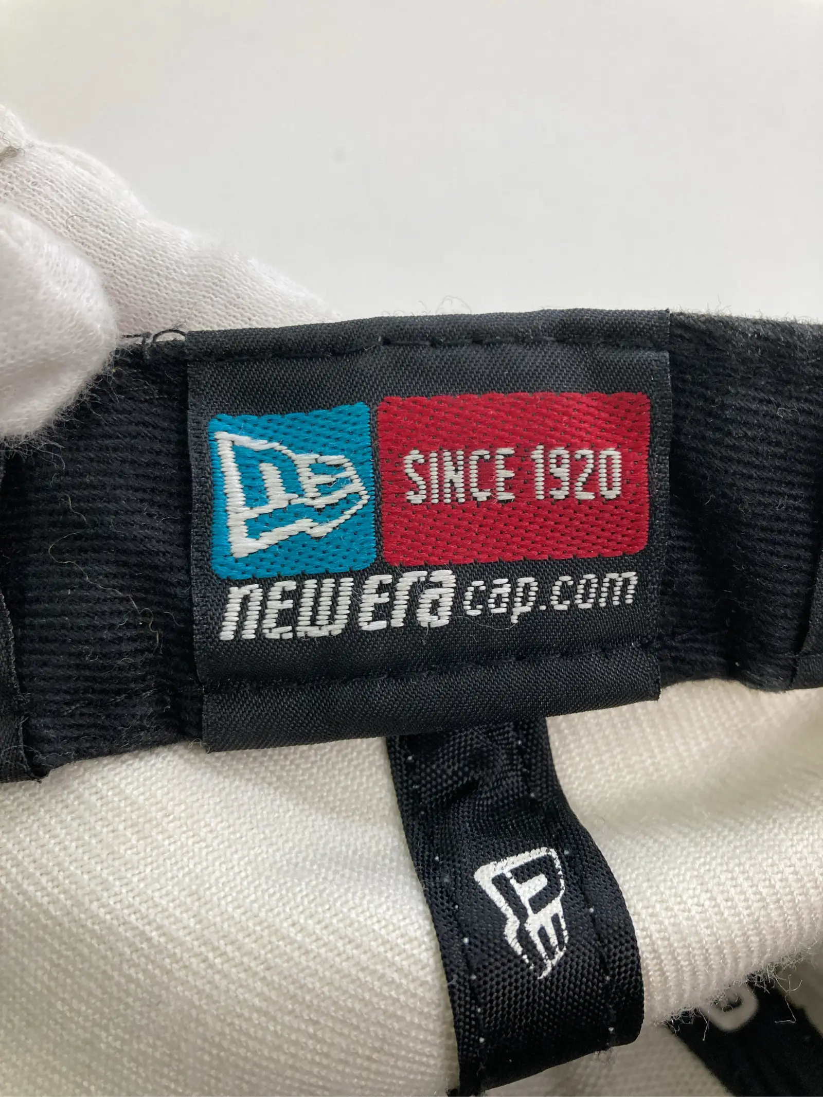 https://r2-worker.digdig.jp/product/b834a7a3-d022-4af7-a556-86a20b10bb27/febf03f4-00eb-46c8-89fe-4f99fa5a55d3