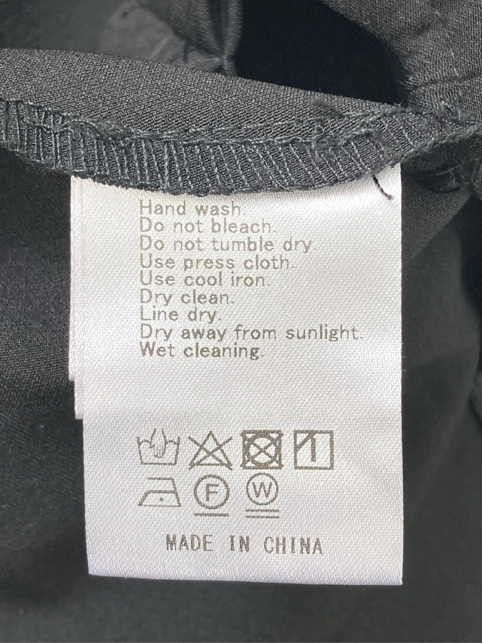 https://r2-worker.digdig.jp/product/b8a8a269-c753-4a0d-afd1-be507a9e9d53/7ab7395b-0c22-4fe3-bd4e-9ff6cc6dca18