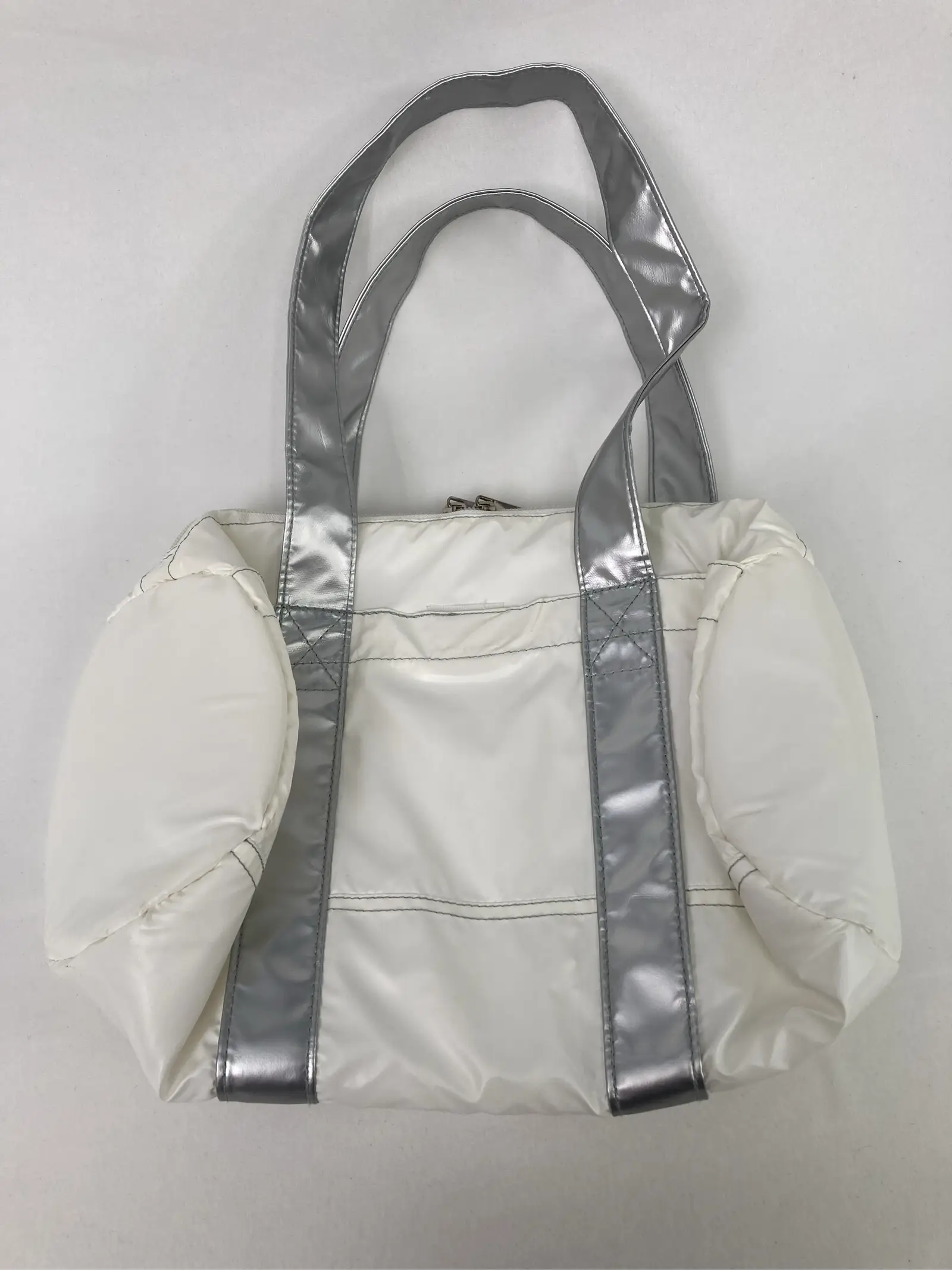 https://r2-worker.digdig.jp/product/b8bdbc9d-bdae-403a-aac6-8ba7d1b33747/c605262e-b788-4cc5-bba9-d482767b0682
