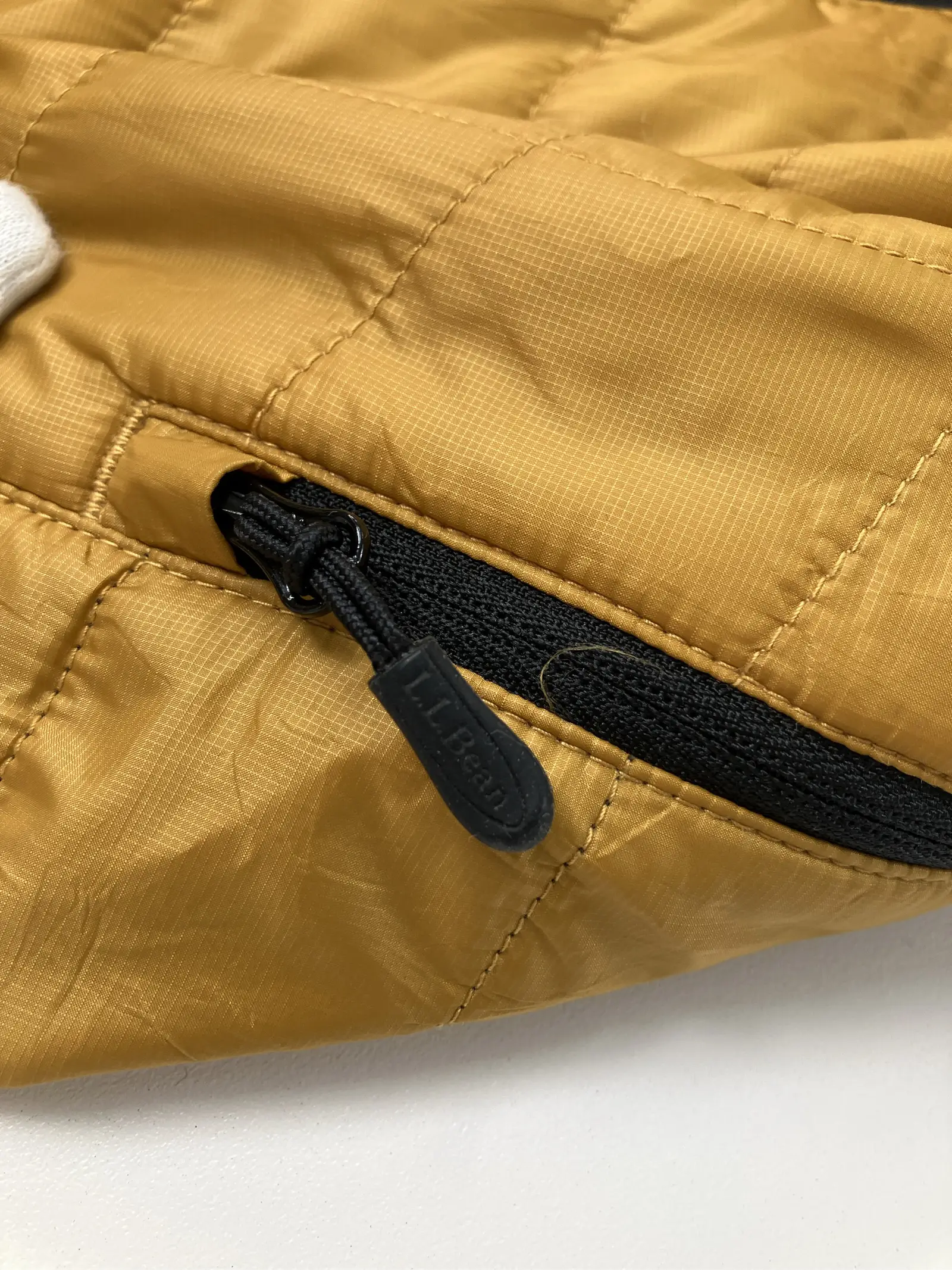 https://r2-worker.digdig.jp/product/b8edee2e-9910-41ed-9bf2-18b4e167e732/c91b9cbf-3772-4bab-96d9-3fa10980cd16