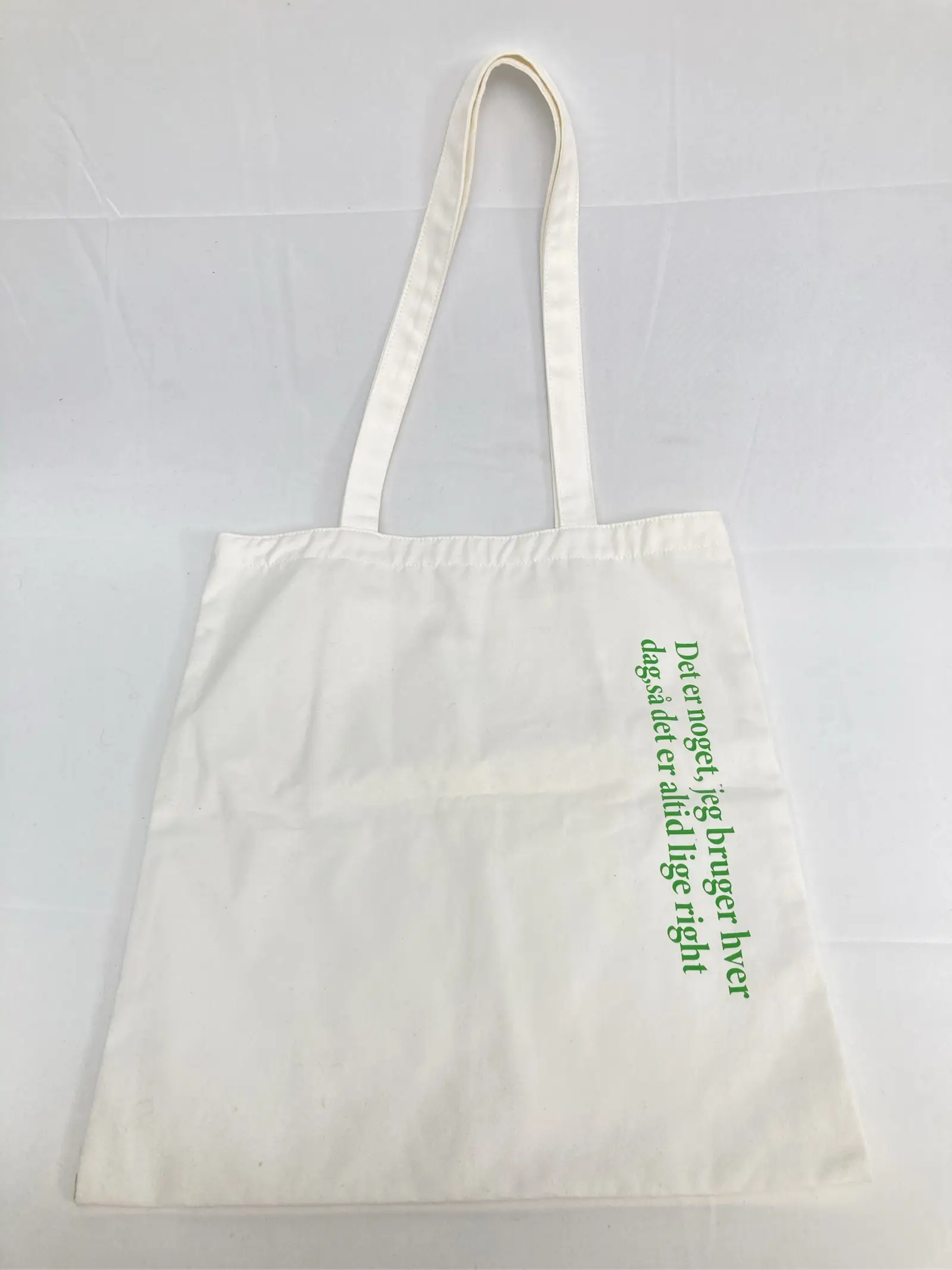 https://r2-worker.digdig.jp/product/b8f6160b-ab2e-40d5-af45-5c2a9056ed5c/081d38d0-1ef3-4084-8c06-aa8f1074b4f2