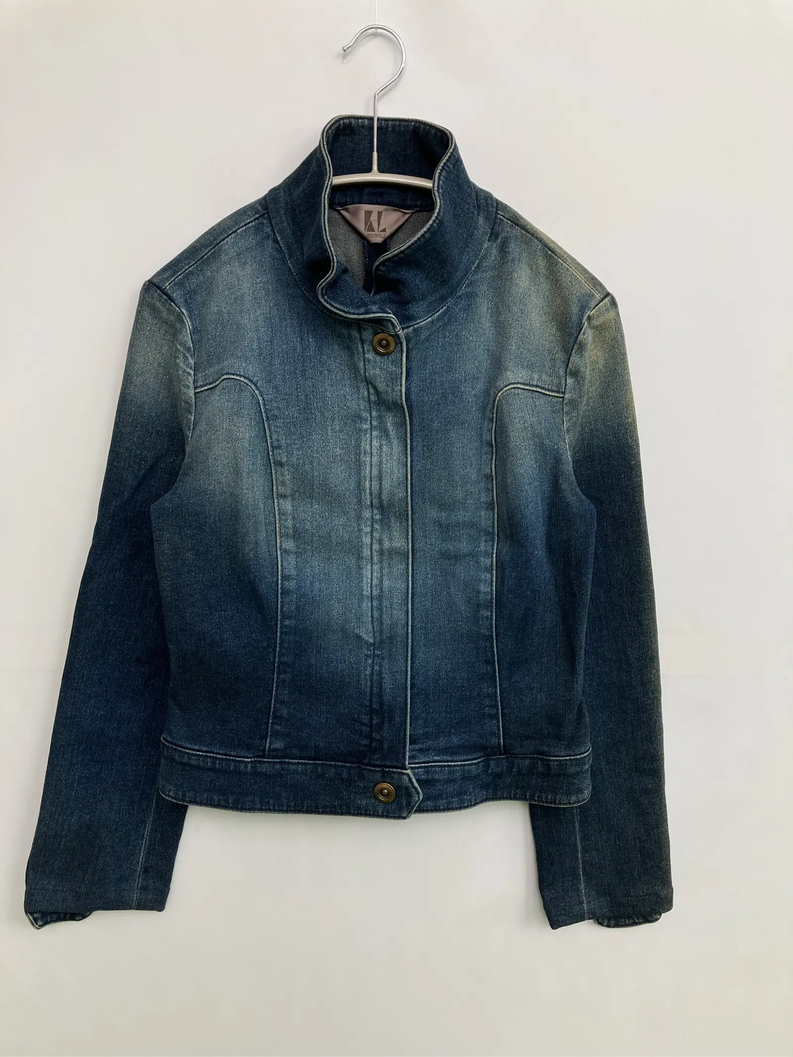 https://r2-worker.digdig.jp/product/b90d1a59-5f9e-49e1-a9bc-ced0bd86c0a4/17de72ff-6941-4316-aa55-7a2aaed60aba