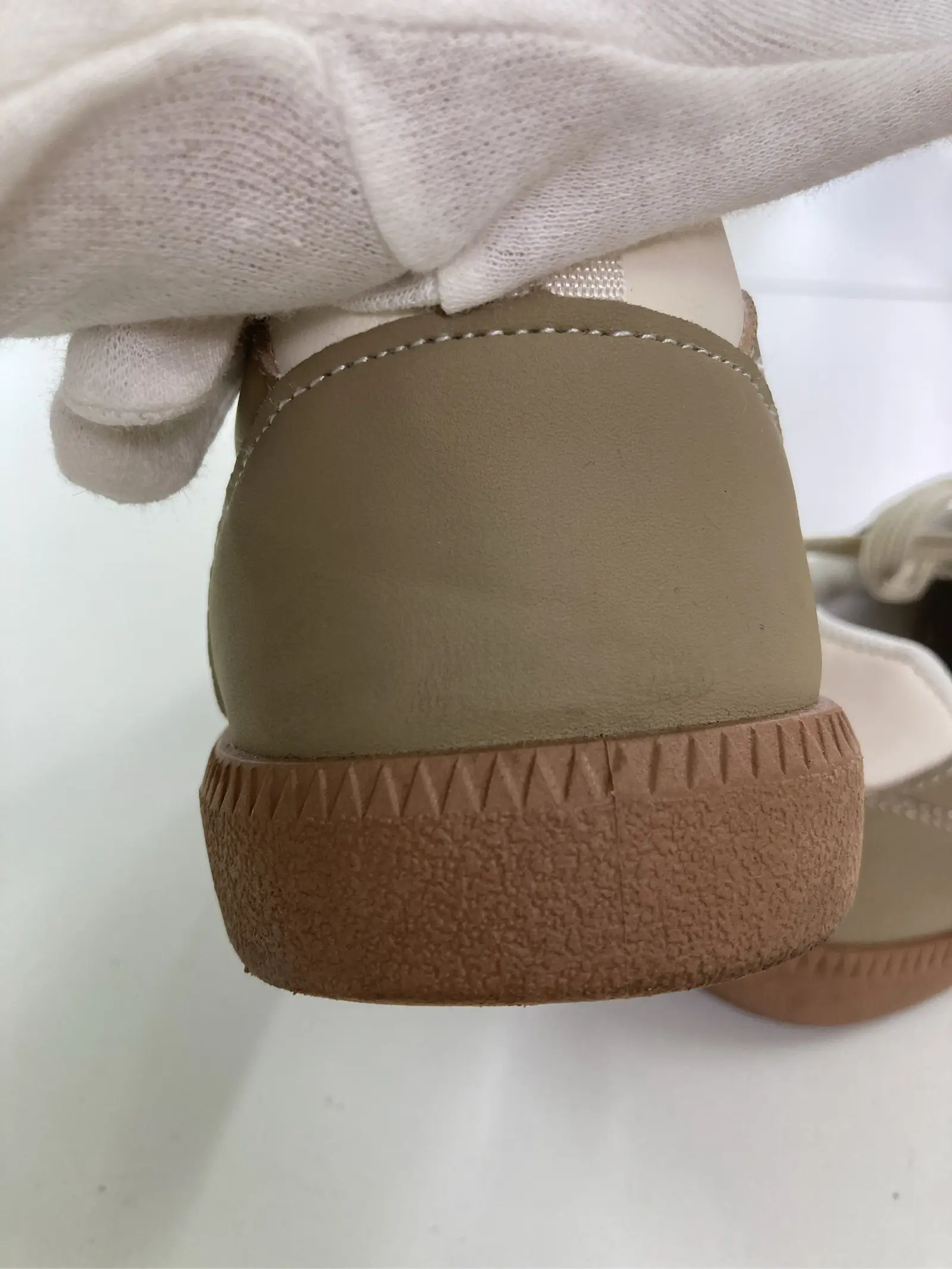 https://r2-worker.digdig.jp/product/b92e3a33-c30c-4d30-b56d-11e7b560cd60/ffe63b39-0921-45d0-afd6-e61ece06b0d9