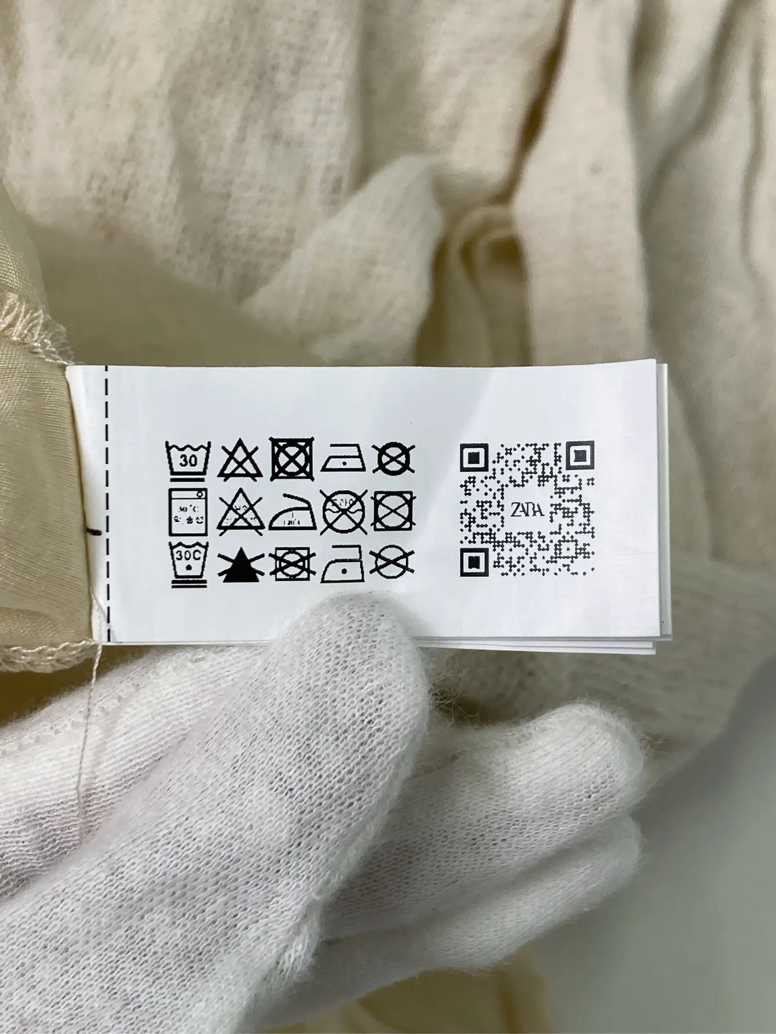 https://r2-worker.digdig.jp/product/b9721a60-1822-4312-9a66-fdfe1ab7a165/f1c331d0-5f19-476f-b6a3-a4254a1c1af6