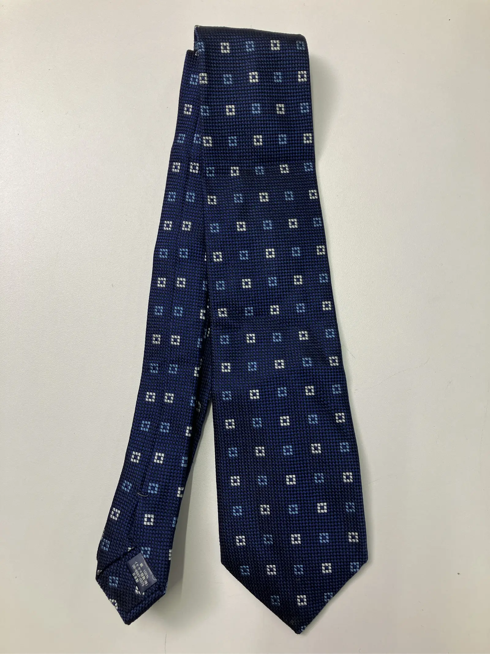 https://r2-worker.digdig.jp/product/ba2609b6-d7a9-411a-ac0c-7aed3056acf3/bab48252-b5fb-4a28-8bdb-a0f4d2cdba66