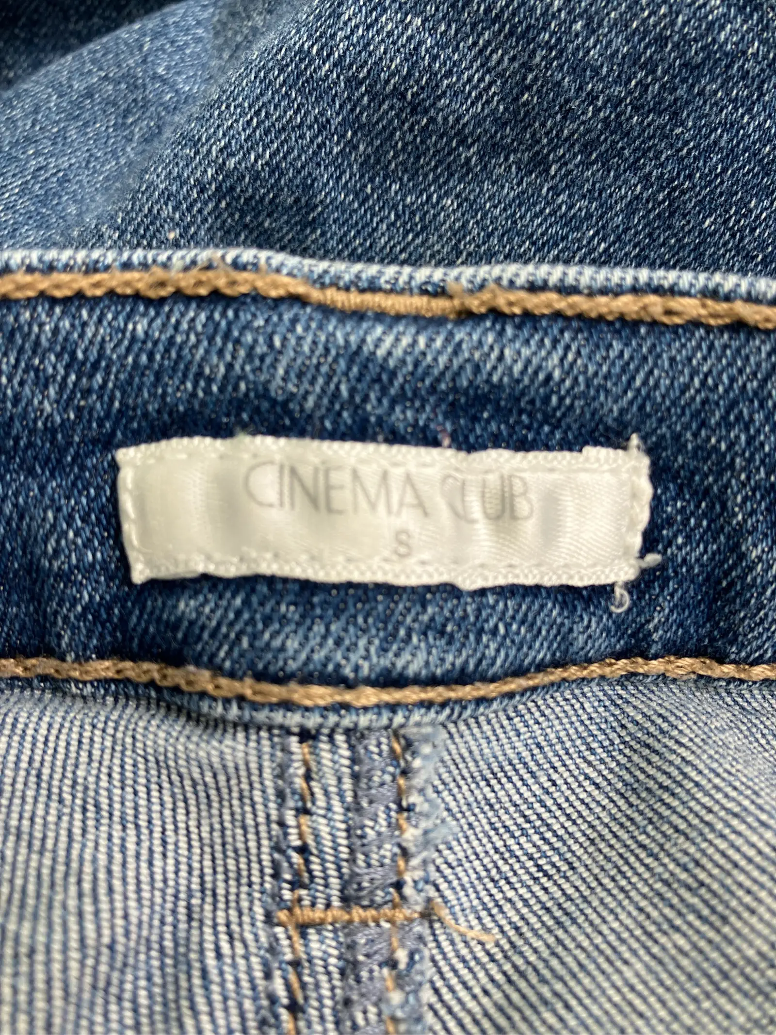 https://r2-worker.digdig.jp/product/ba35392d-5b95-42f9-a68c-922d3d4f4e90/f4288c91-4abe-4a1a-bb6c-261340813624