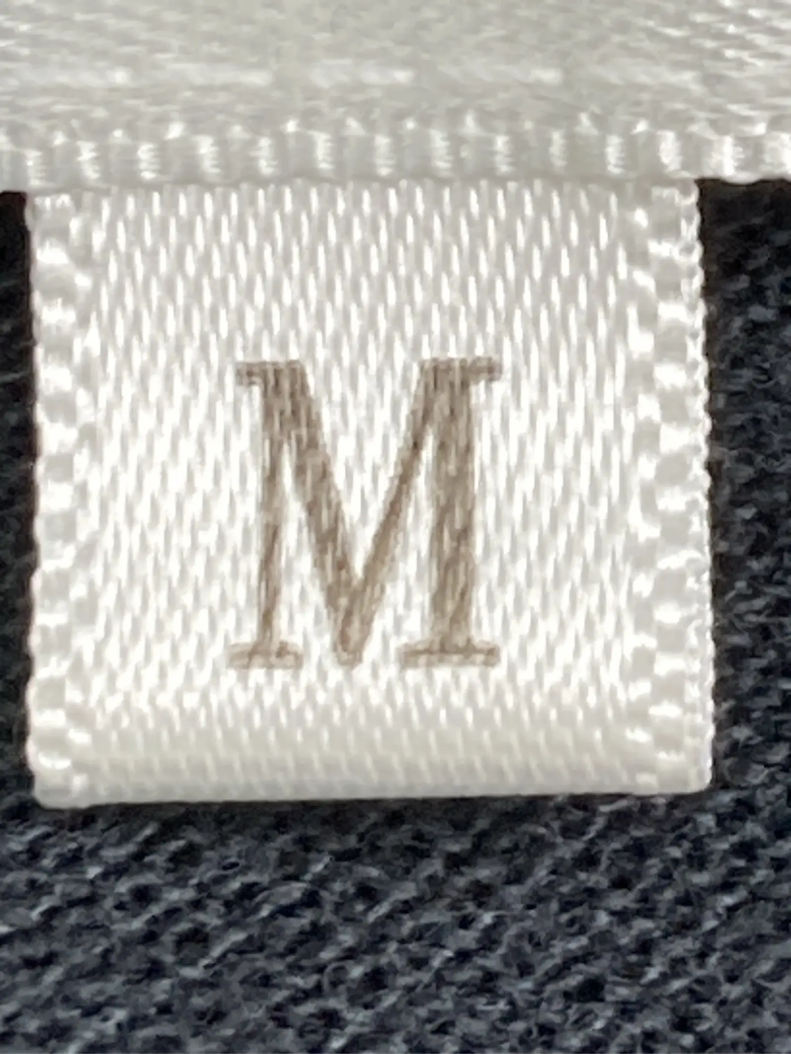 https://r2-worker.digdig.jp/product/ba3b9ab3-f7a0-4426-b15c-3b24a1876f61/2e1b043b-4051-415e-b0b2-ad776926162c