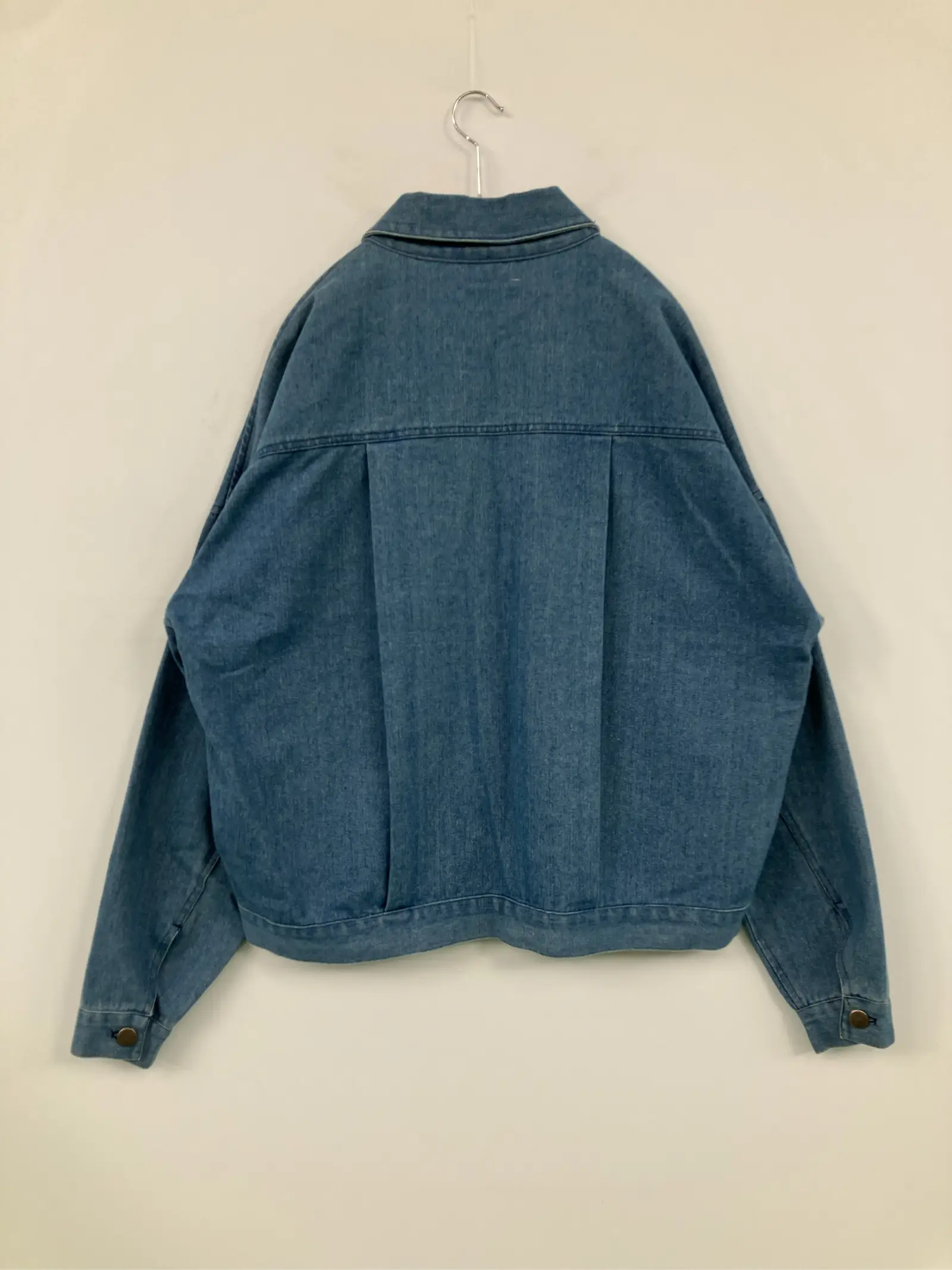 https://r2-worker.digdig.jp/product/ba6c52c3-a68b-499f-bcf8-8744f3460aaf/1200d53d-c49b-4d87-9b85-05e23852dd2a