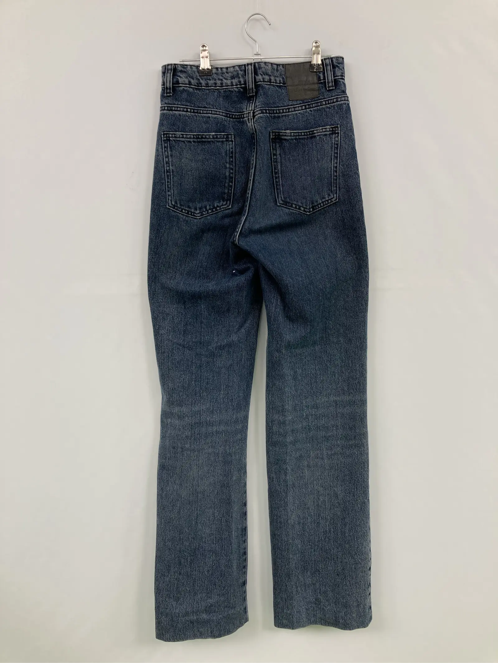 https://r2-worker.digdig.jp/product/ba956cb5-50f8-4103-8b05-95180f898ed9/a3b7be9d-e6fc-47a2-b03c-26eb431b7658