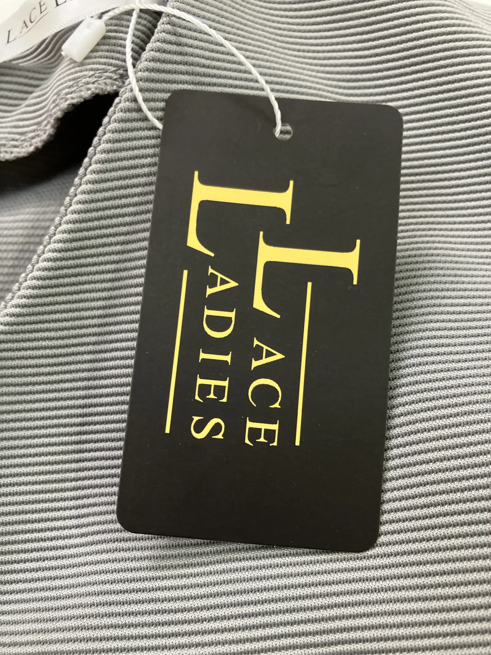 https://r2-worker.digdig.jp/product/ba9e0d40-2e1e-4b2e-a529-35b8ccf32bb3/d6d3f7a0-e8c9-4e2f-8920-1cee1fff9b66