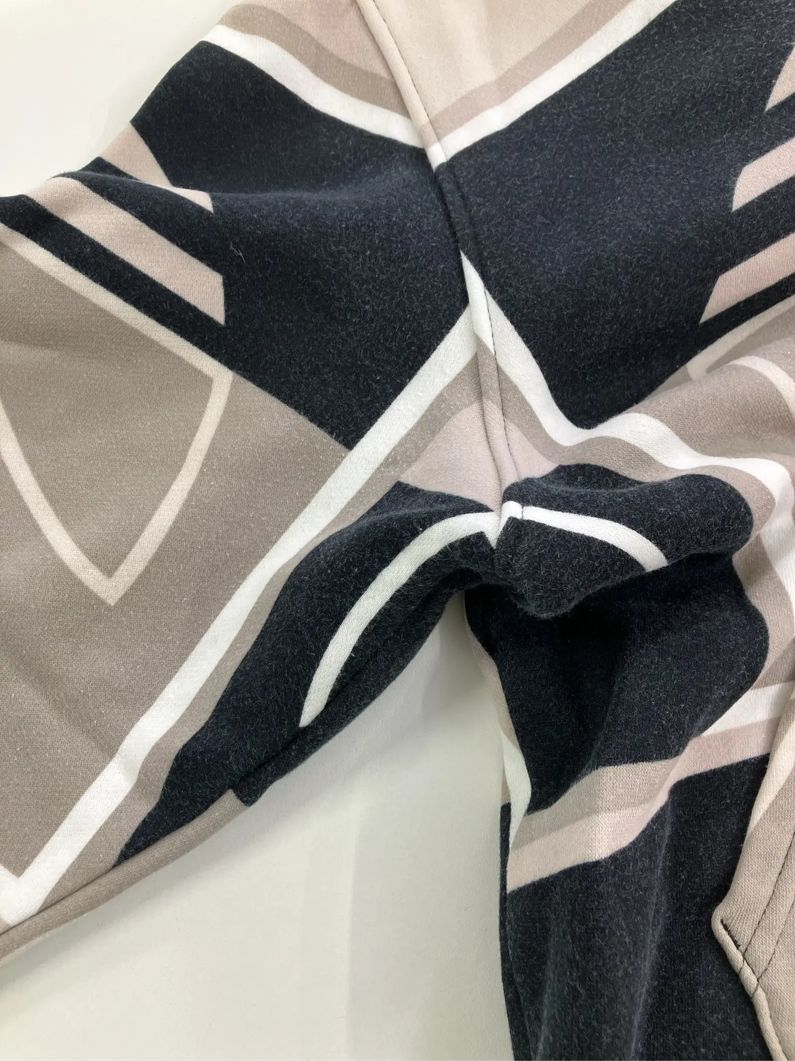 https://r2-worker.digdig.jp/product/bacb8117-e42f-4ee3-a01f-a23dfab58837/582b66ce-fedb-483c-b62a-fcf449fe83ce