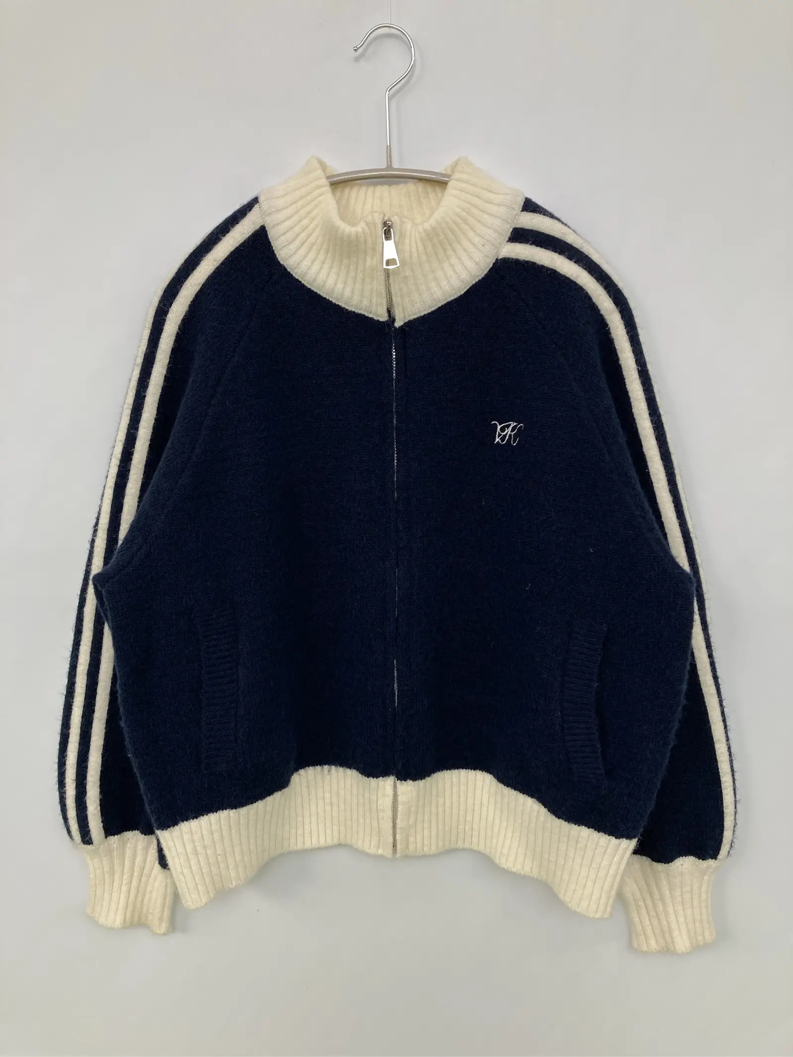 https://r2-worker.digdig.jp/product/bb1f8e34-d461-489e-b333-0b9227ff6d7f/94f69e52-fede-4ffc-8925-5e7b155f596a