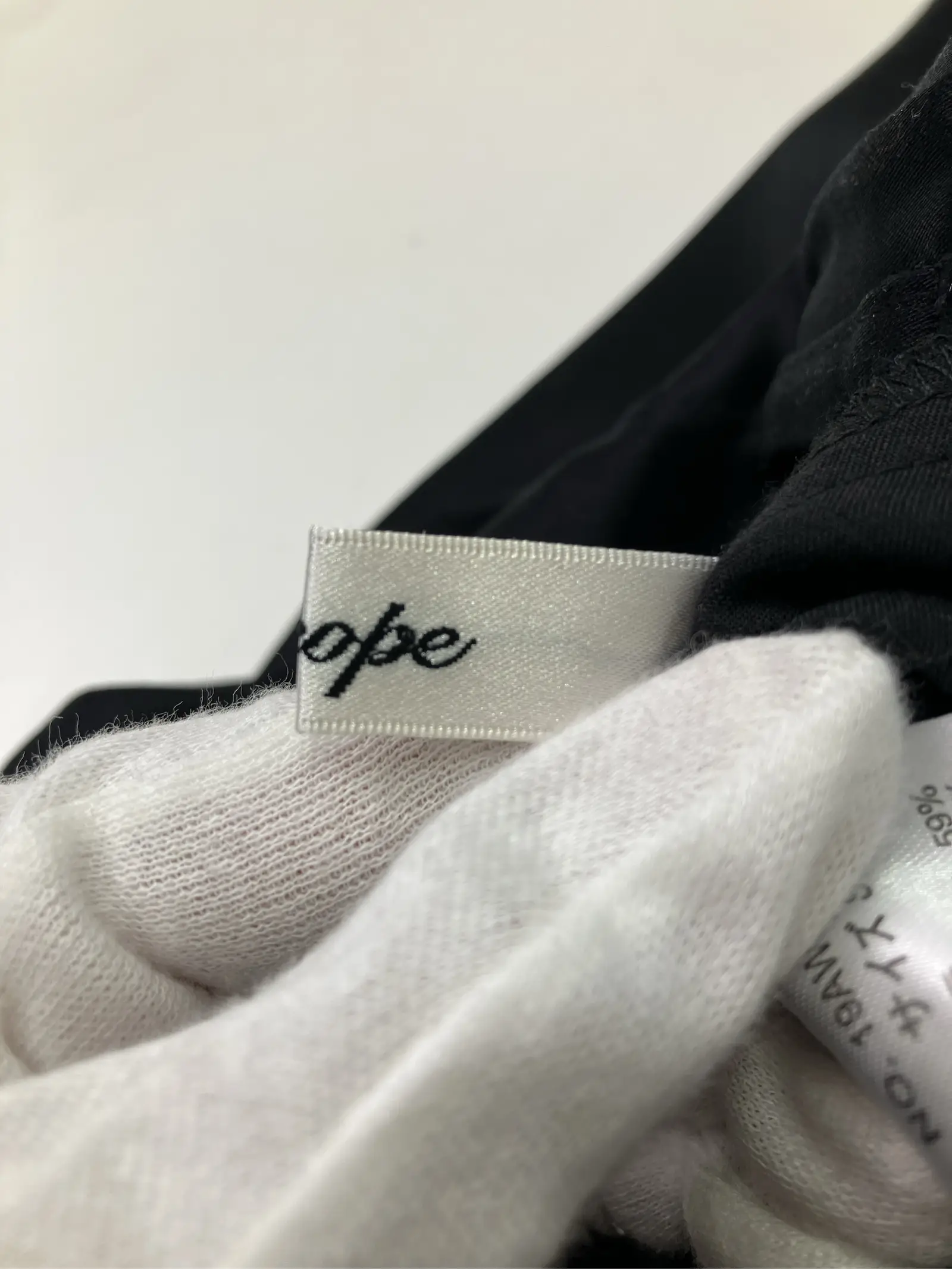 https://r2-worker.digdig.jp/product/bb3f91ec-861f-4514-b4cd-3e296ae93951/275a2a26-21a1-4632-a6c5-fa607308392f